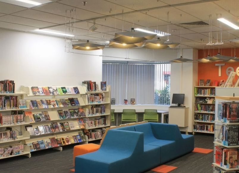Takapuna Library