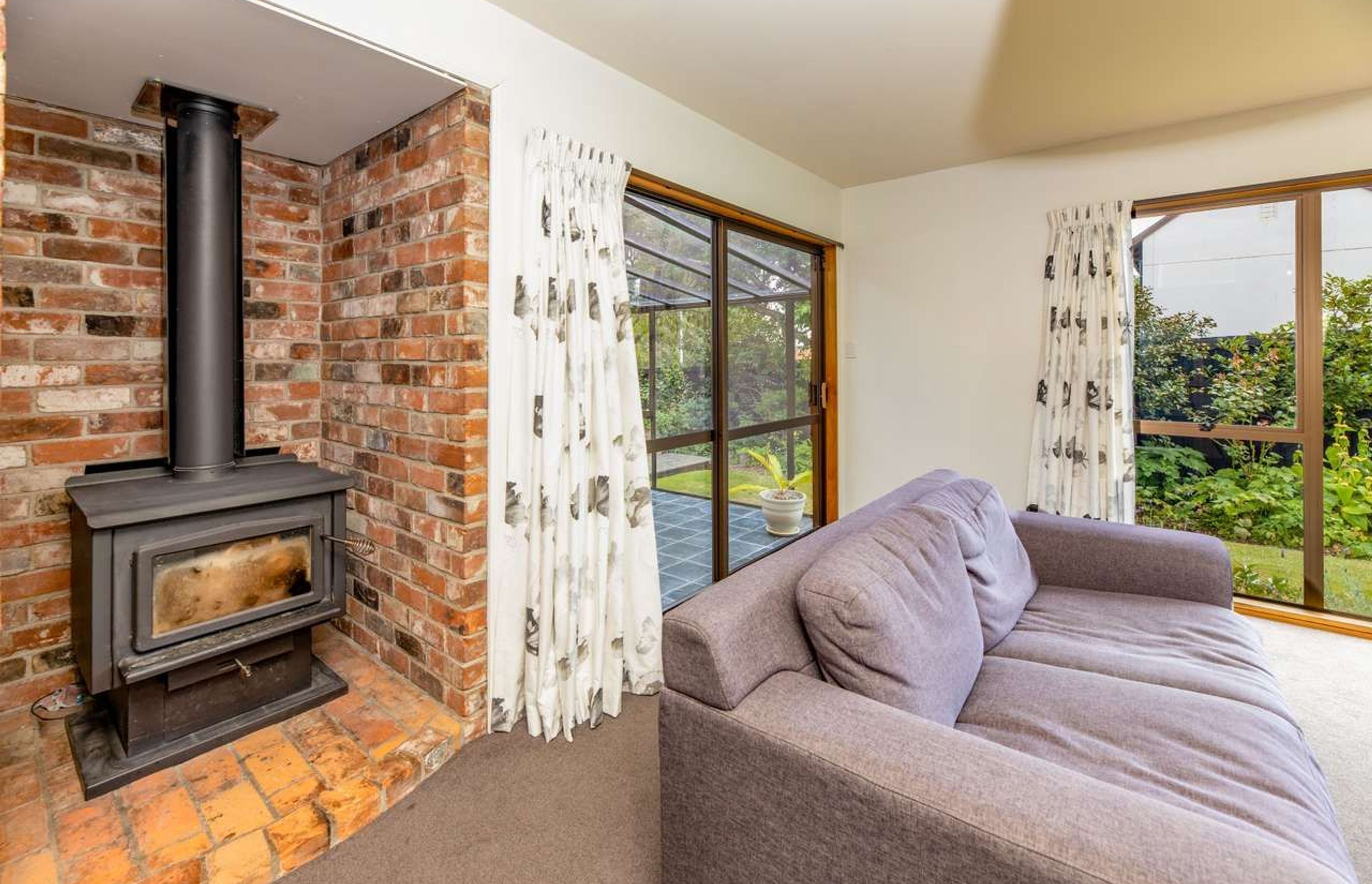 Osburn 1600. Photo Credit: Ray White