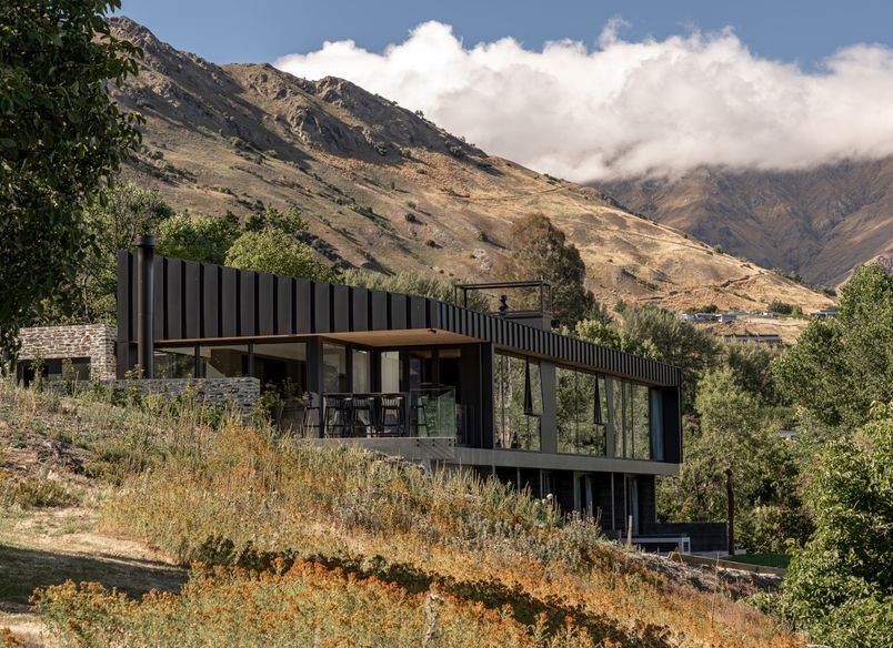 Lake Hayes Home