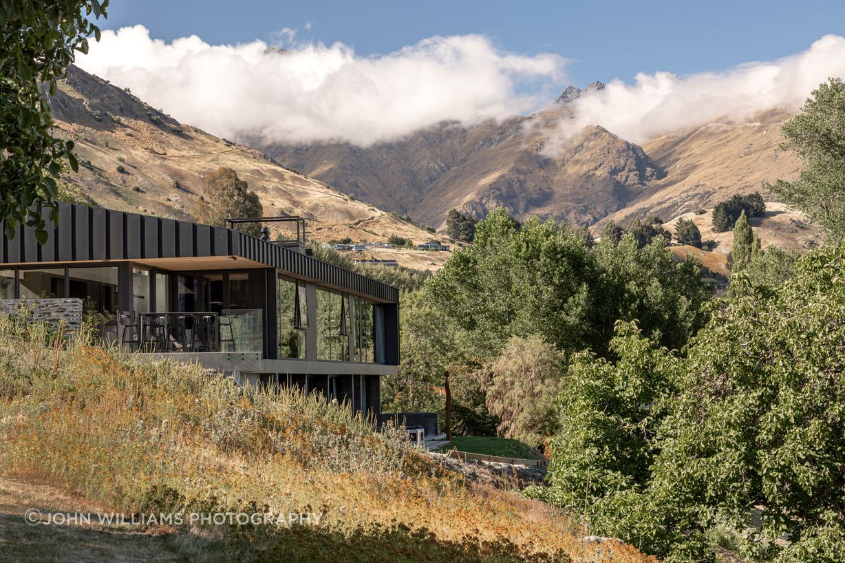046-Ben-Hudson-Architects-Lake-House-modern-mountain-living-v5.jpg