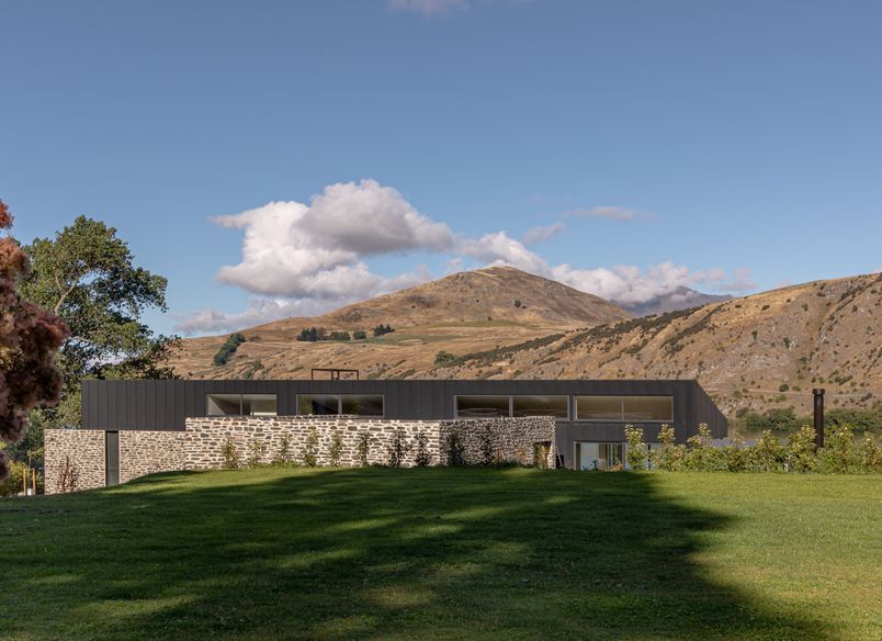 Lake Hayes Home