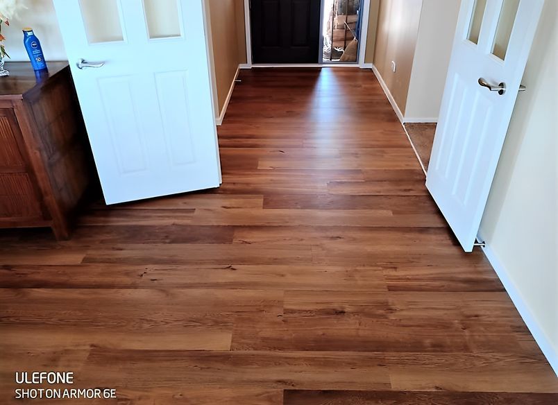 Vinyl Plank Floor