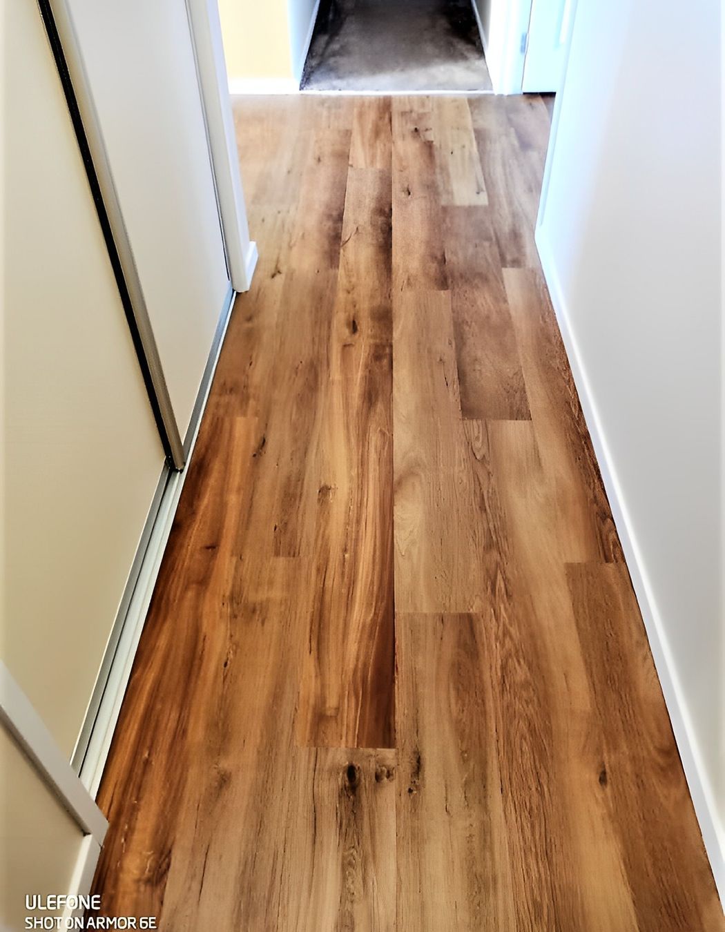 Vinyl Plank Floor