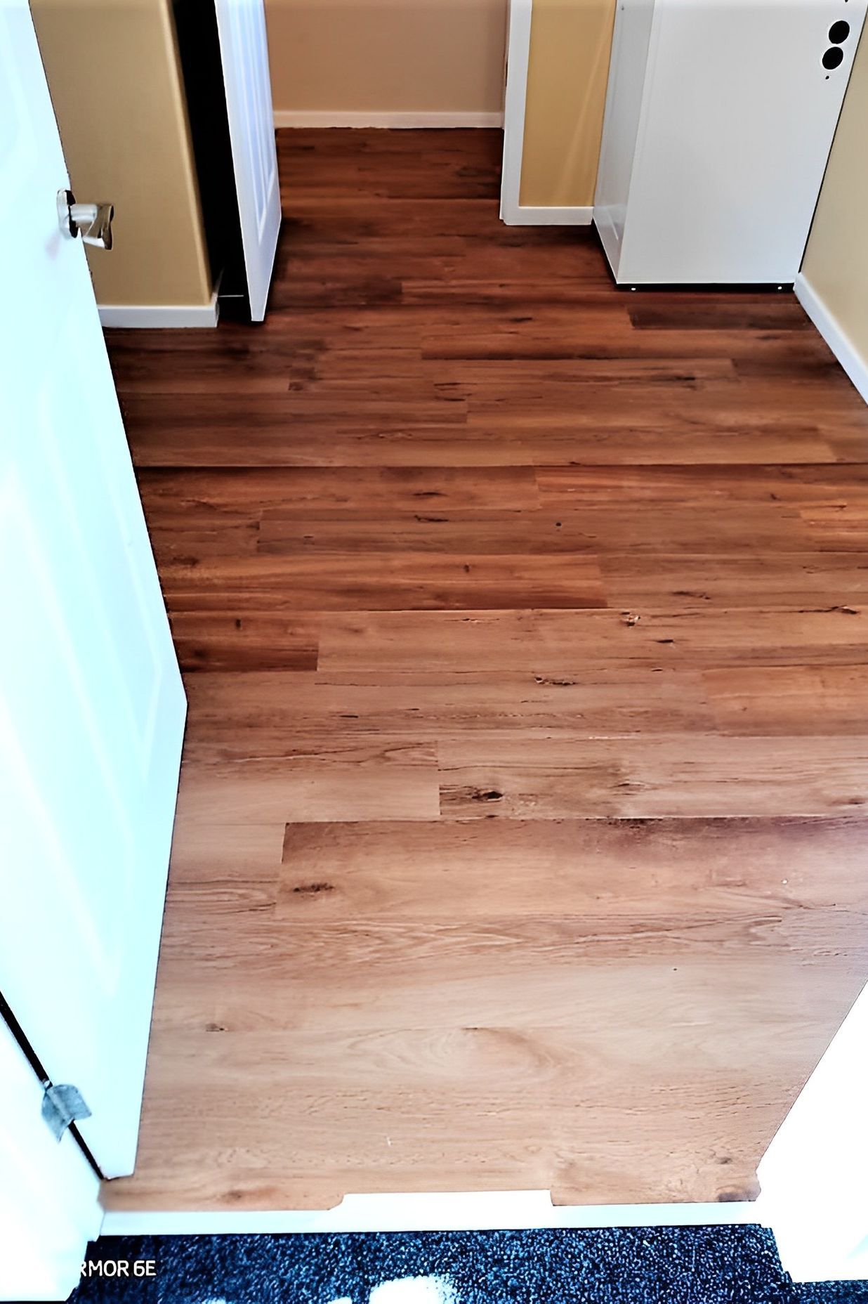Vinyl Plank Floor