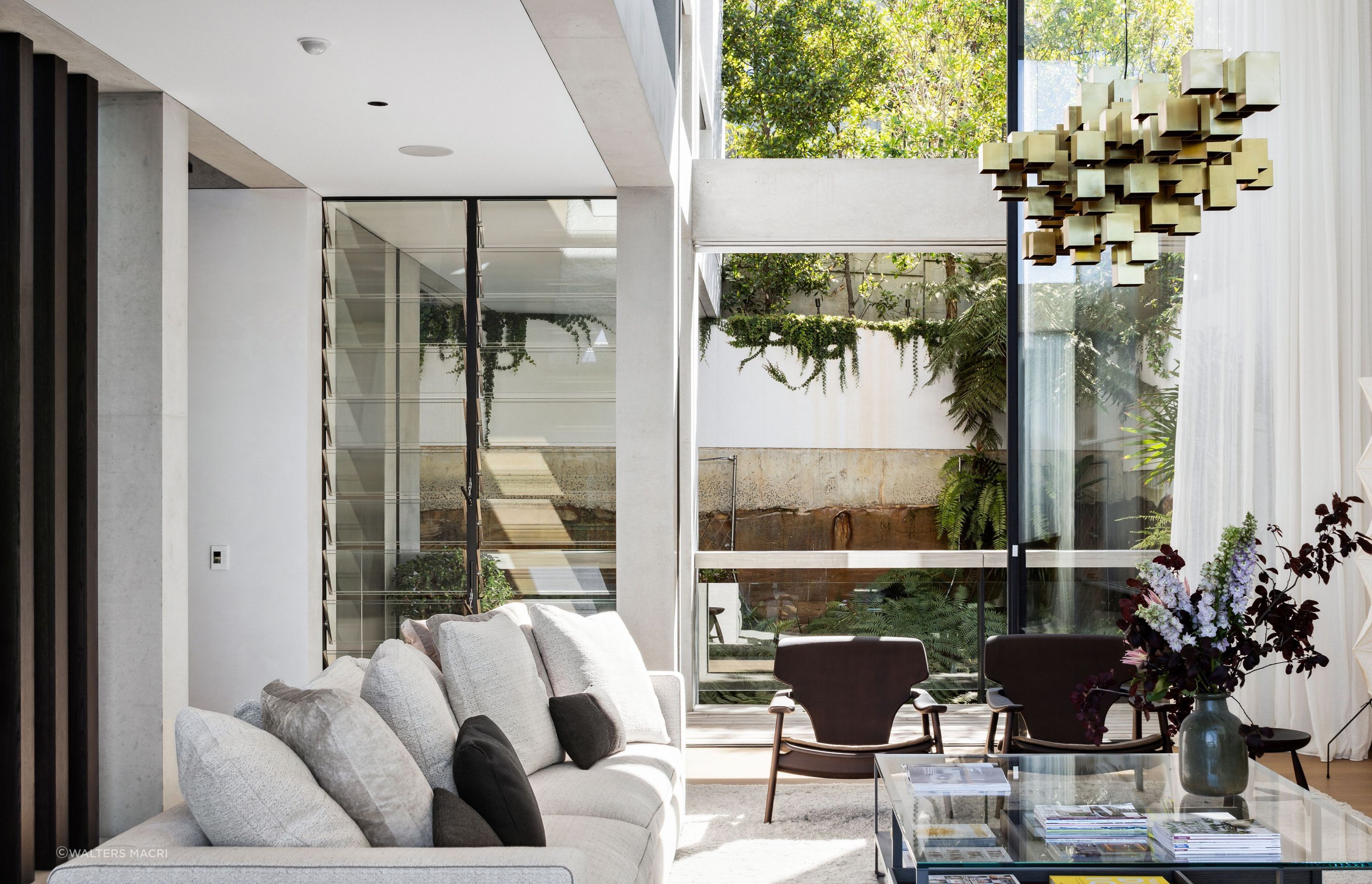 19CoolawinRdNorthbridgeHighLiving4-v2.jpg