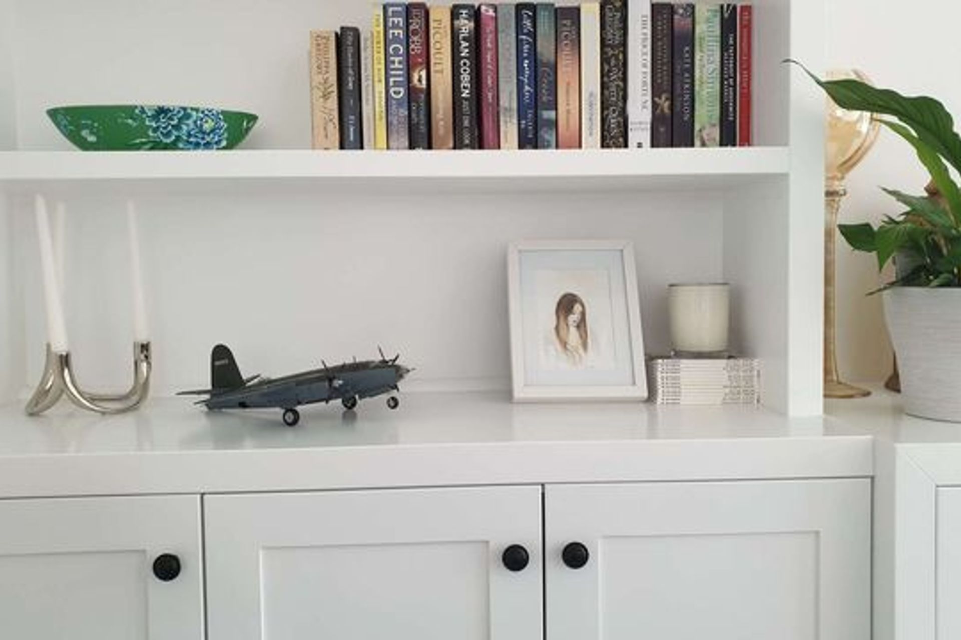 A Living Room of Good Character