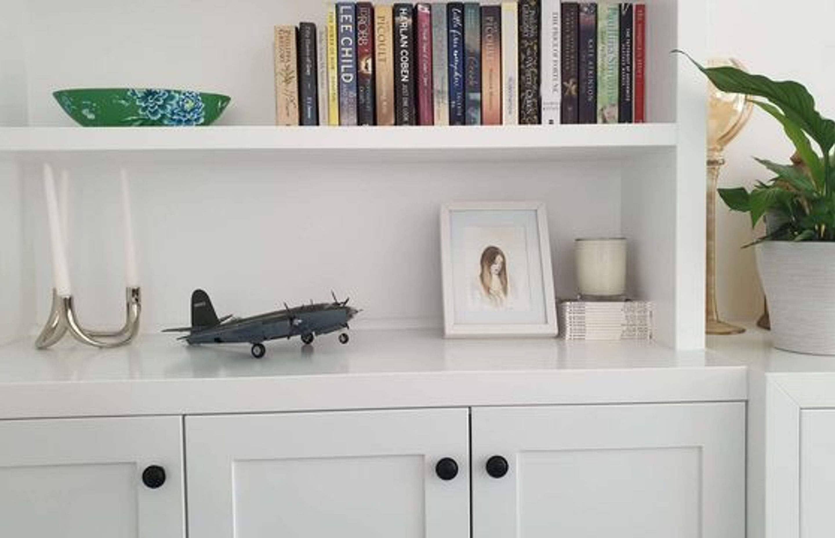 A Living Room of Good Character