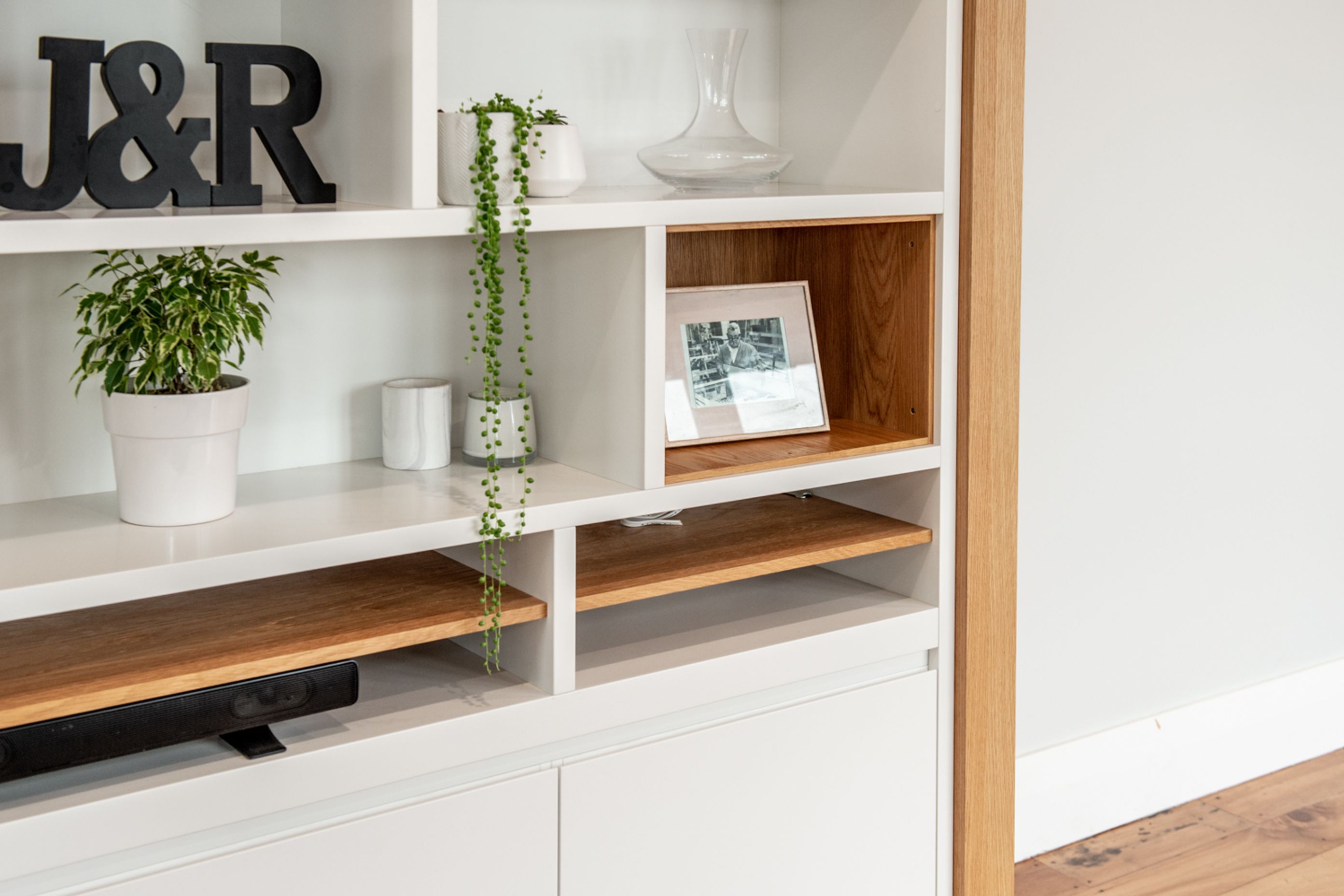 Fitted Bookshelf