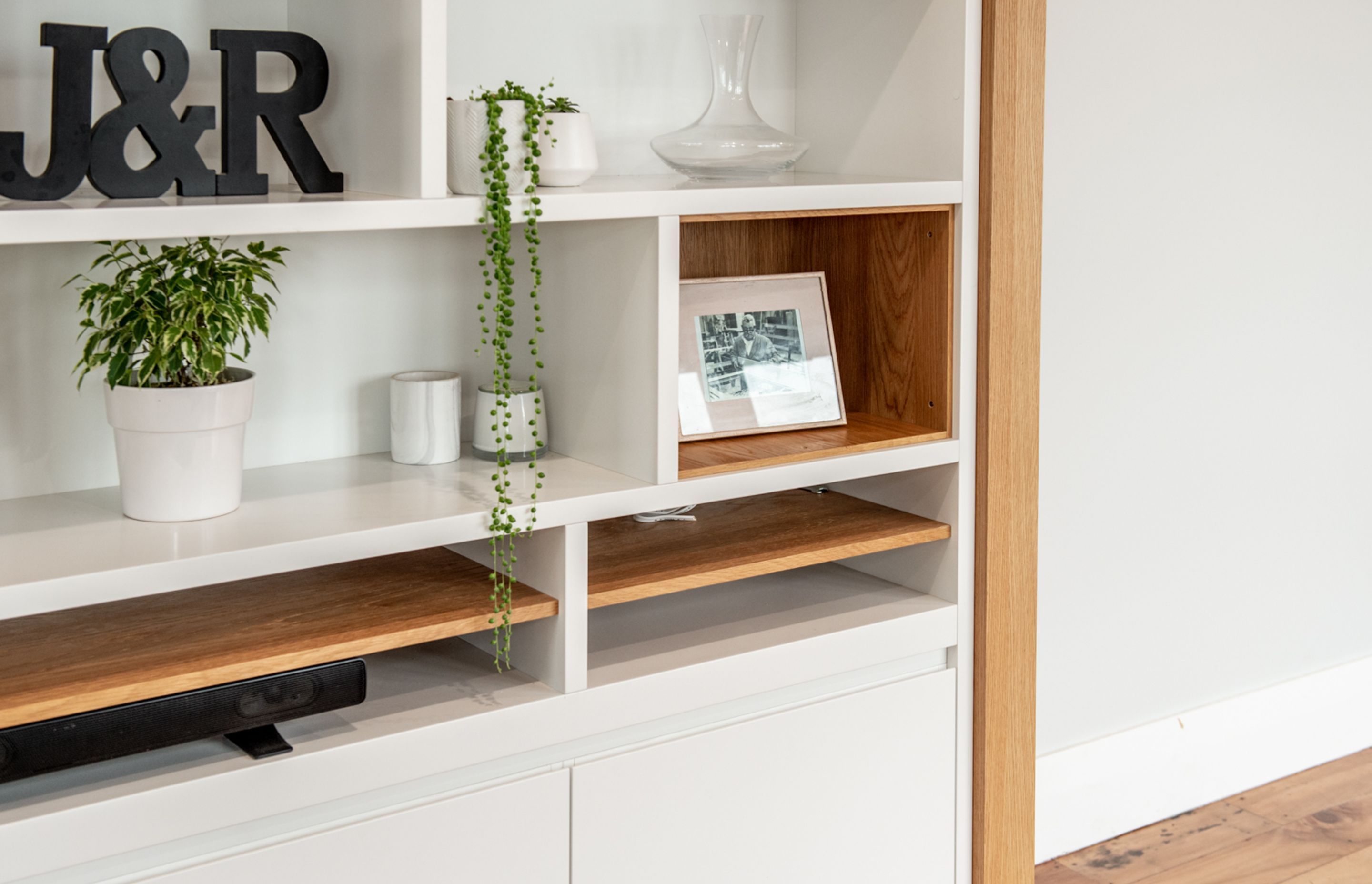 Fitted Bookshelf