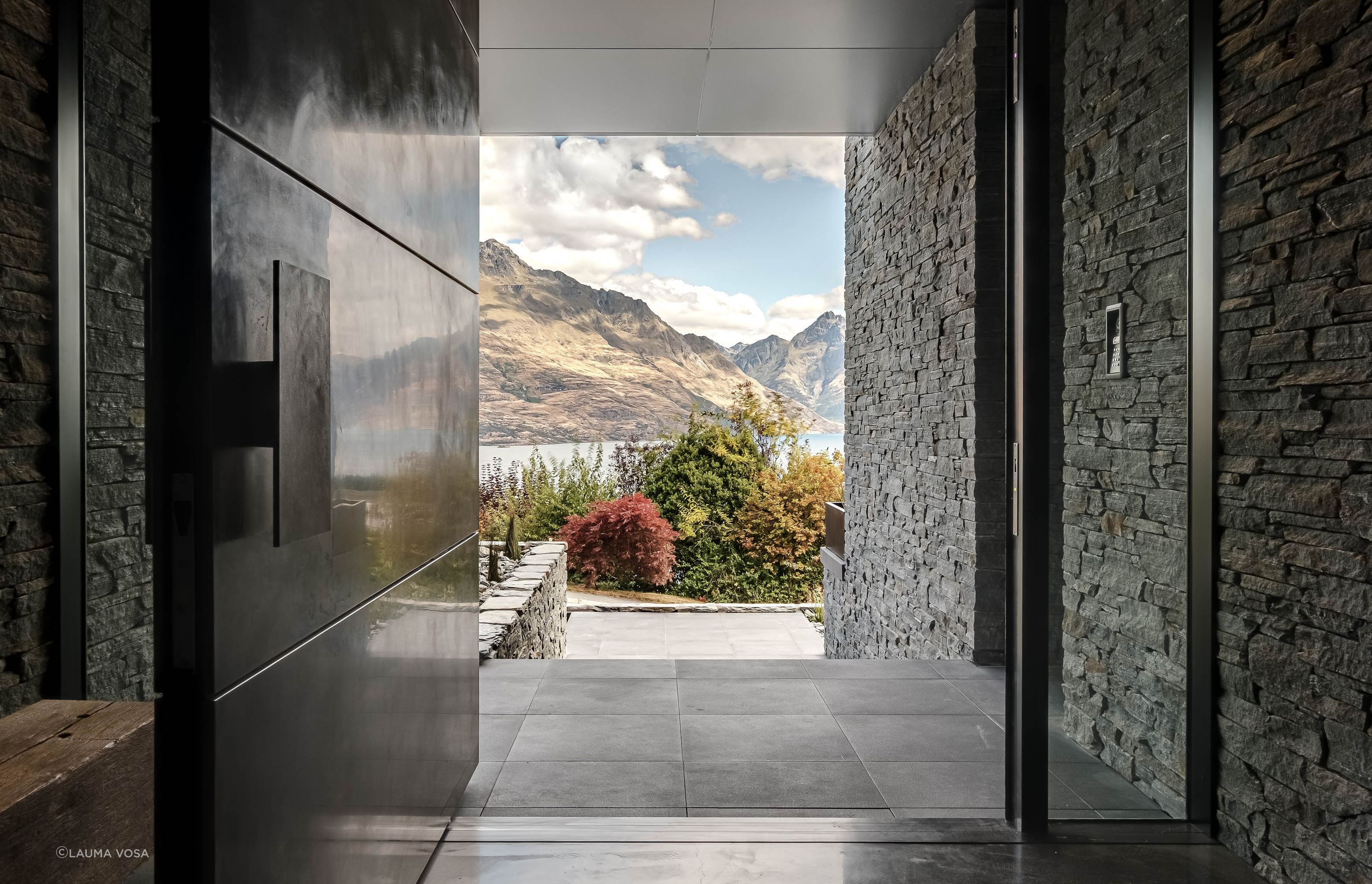 2025-02-22-HAL-QUEENSTOWN-VILLA-20.jpg