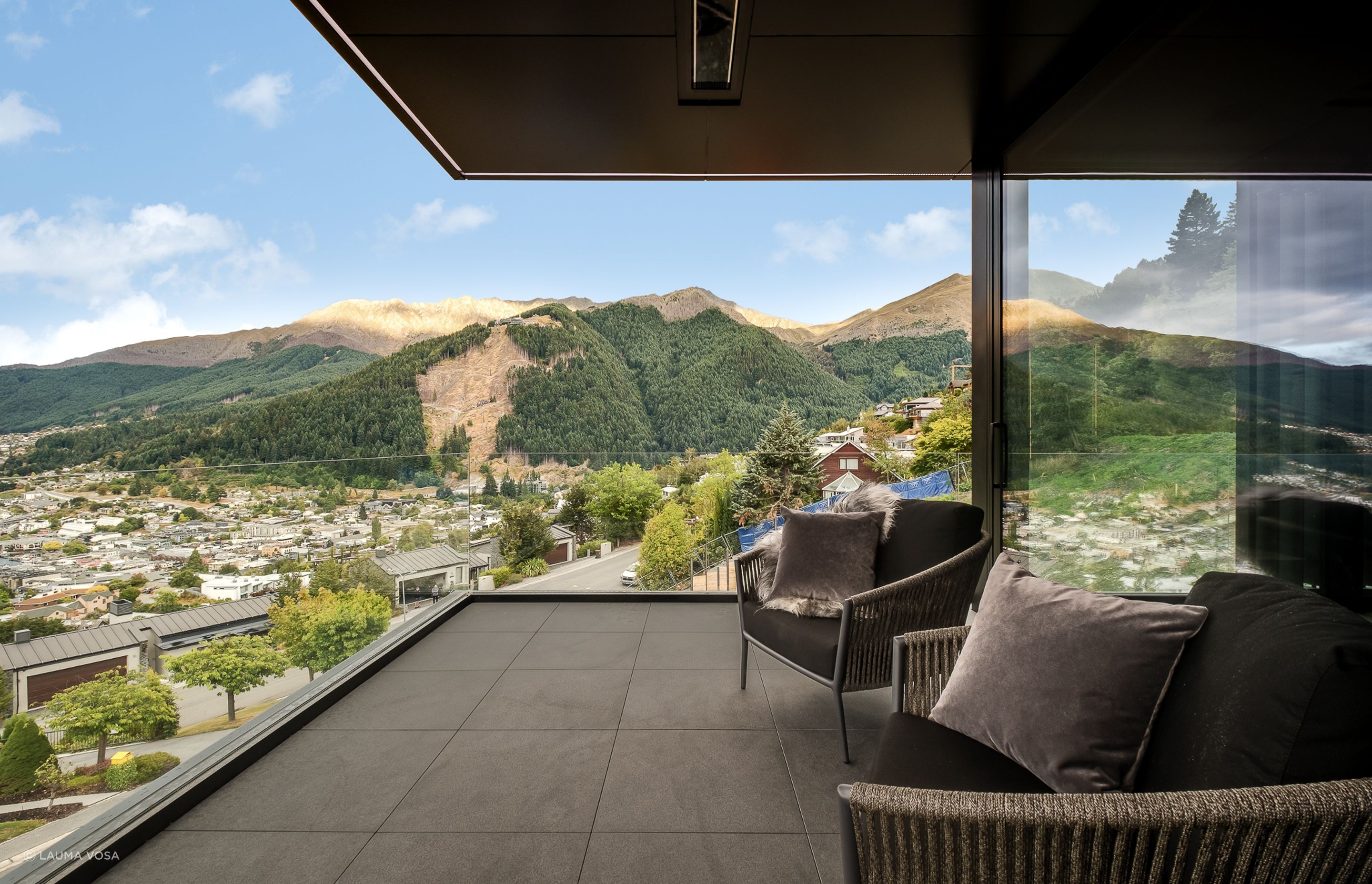 2025-02-22-HAL-QUEENSTOWN-VILLA-44.jpg