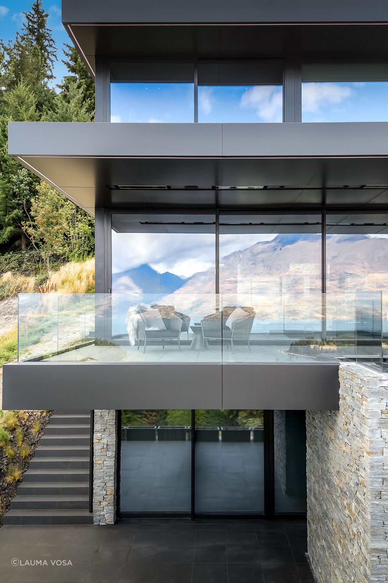 2025-02-22-HAL-QUEENSTOWN-VILLA-5.jpg