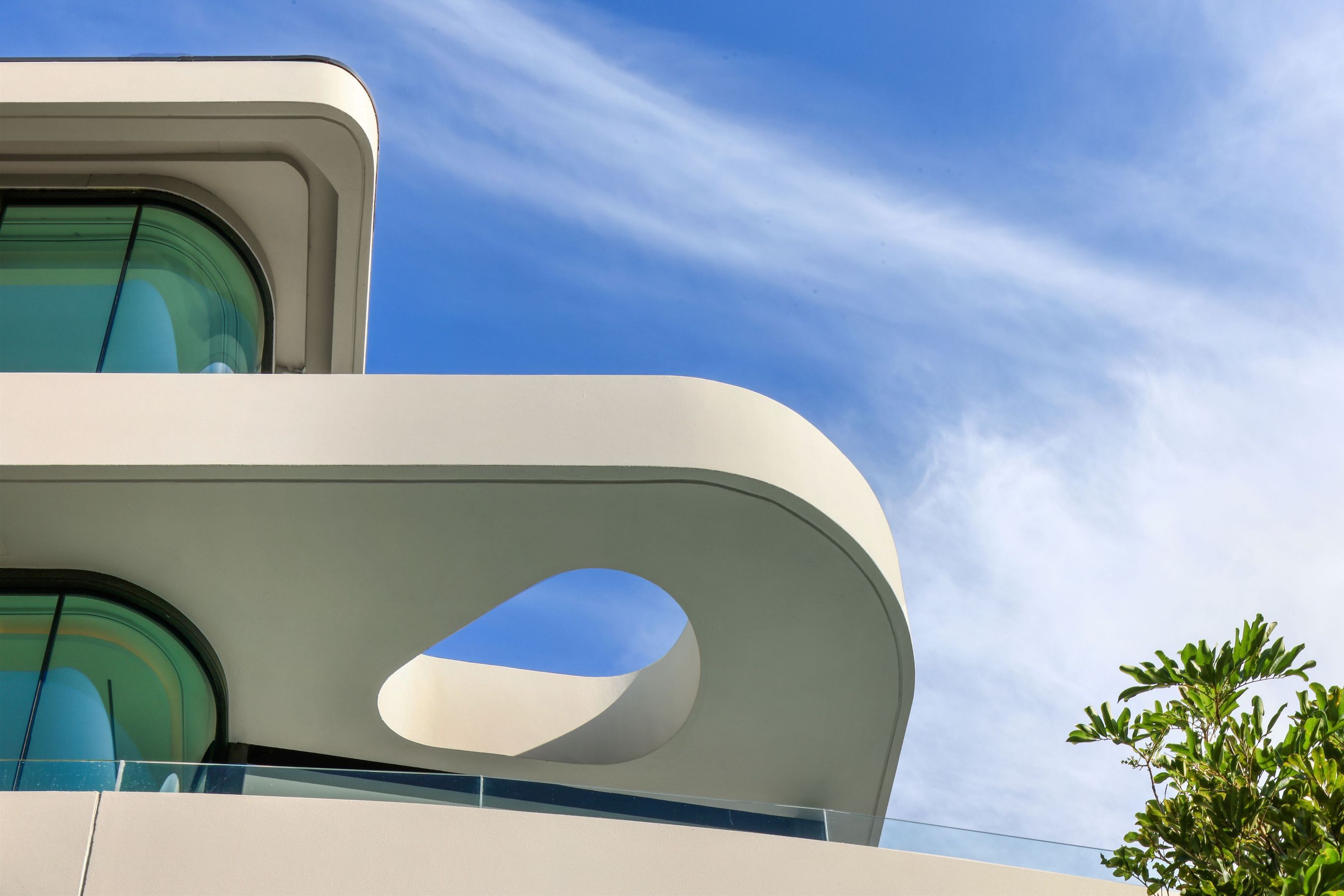 20AVaucluseRdVaucluseHighExterior3-copy-v2.jpg