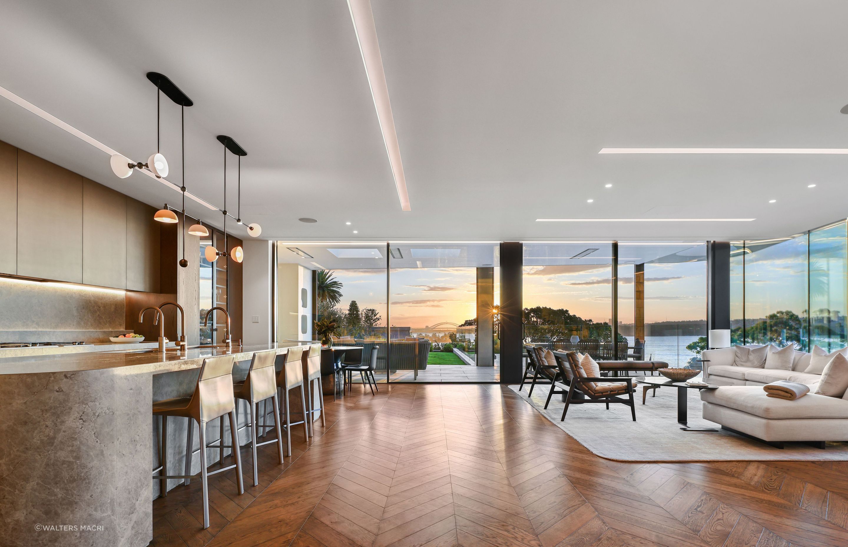 20AVaucluseRdVaucluseHighLivingkitchen1.jpg
