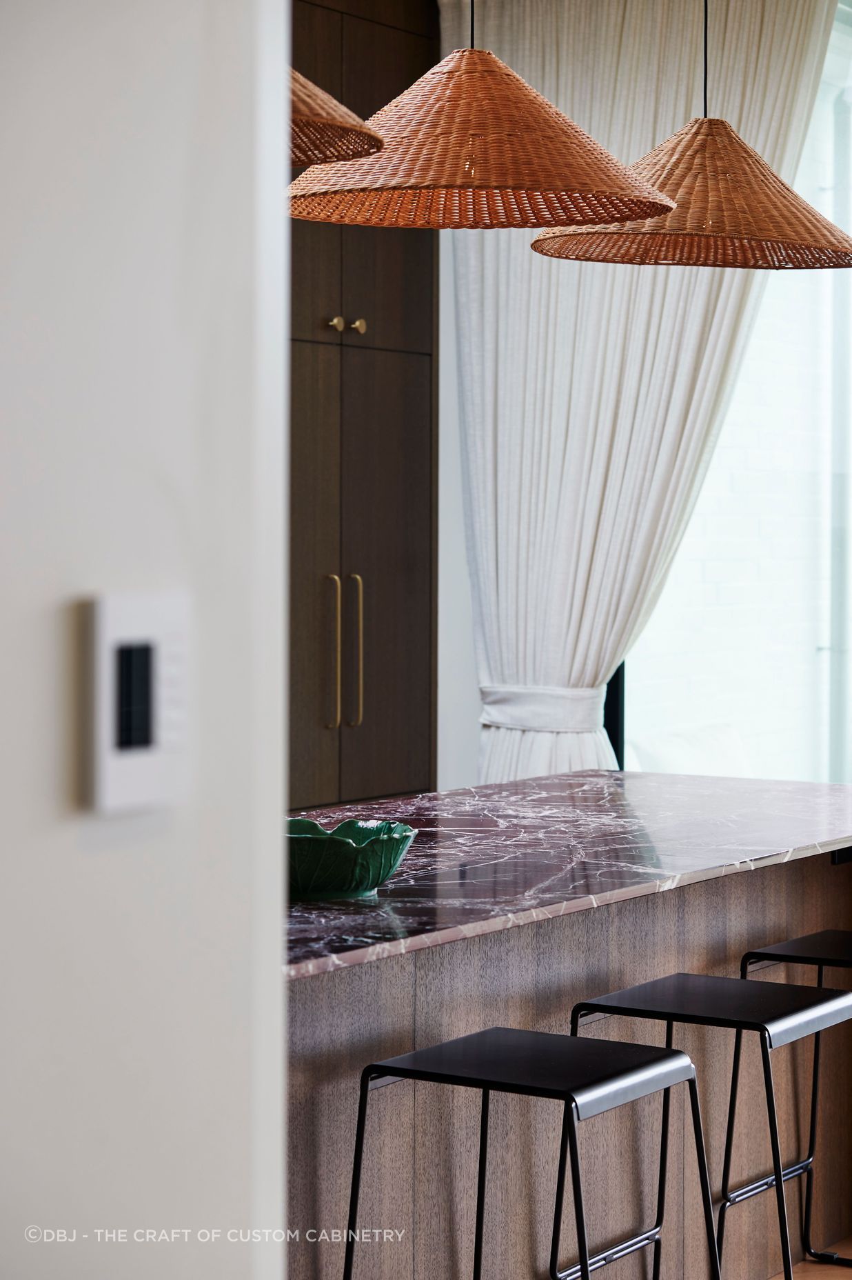 2411-ISLAND-Interiors-15-Oxford-Trce-221x.jpg