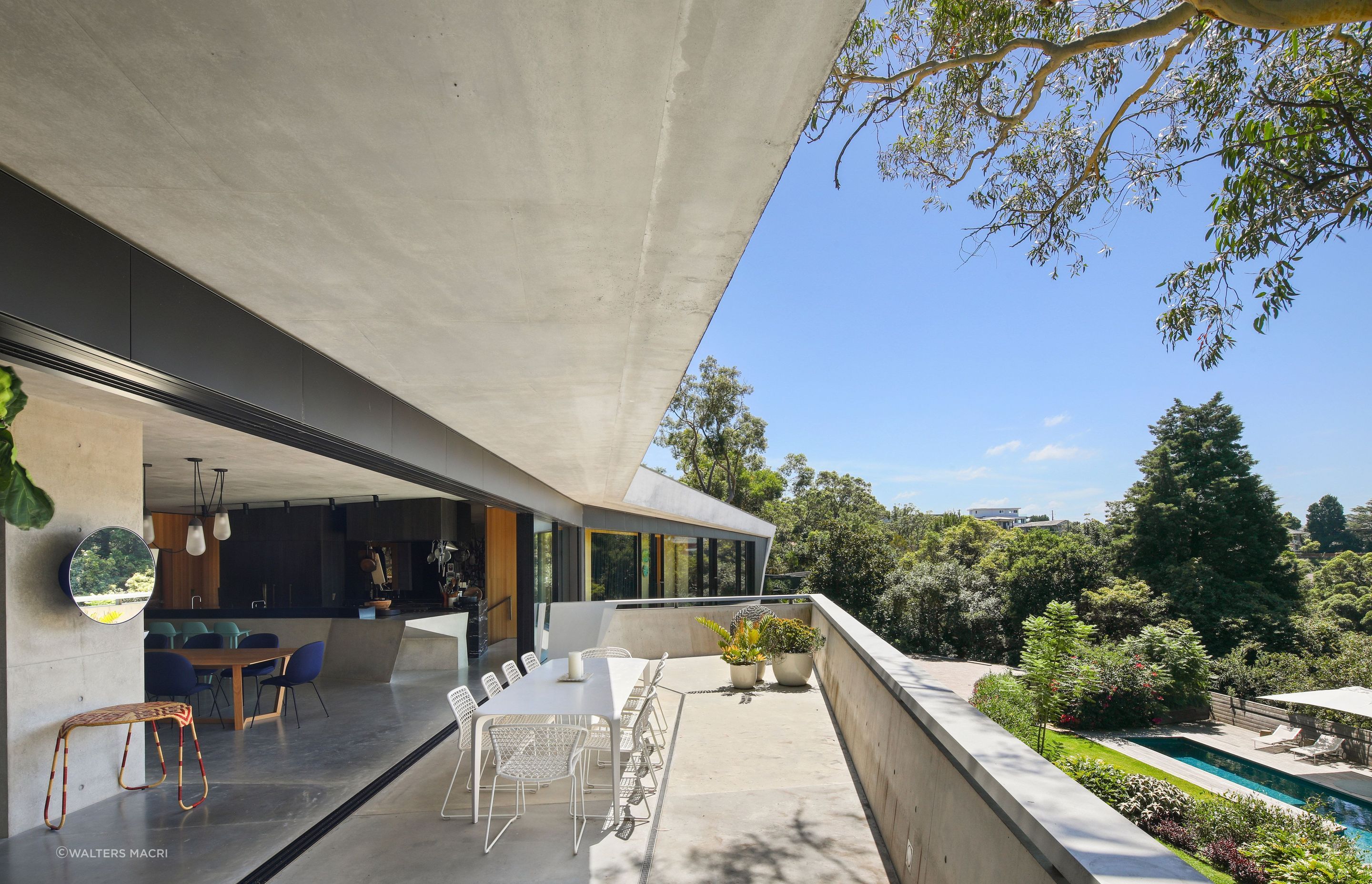 25NeerimRoadCastleCoveHighBalcony.jpg