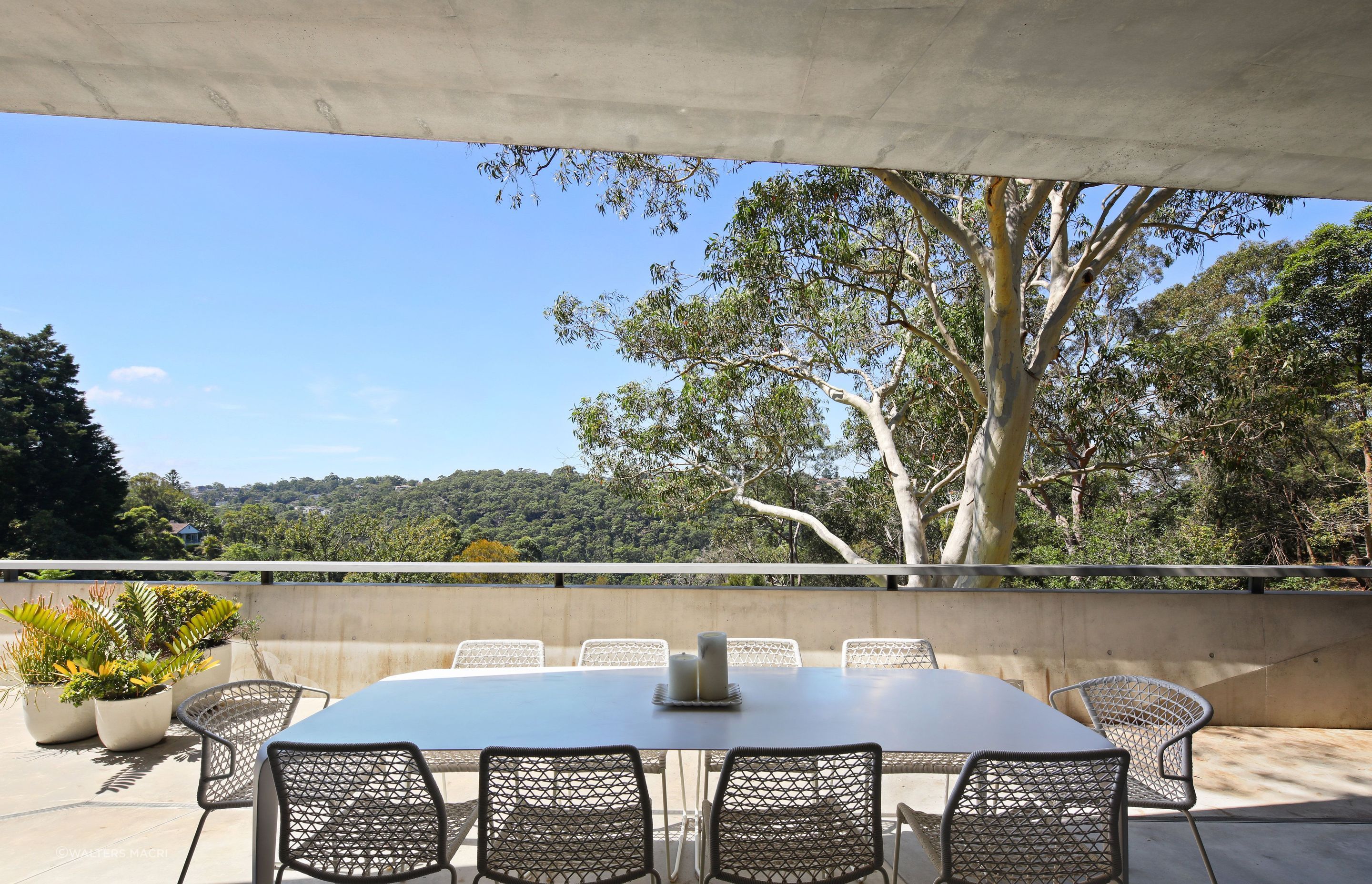 25NeerimRoadCastleCoveHighBalcony1.jpg