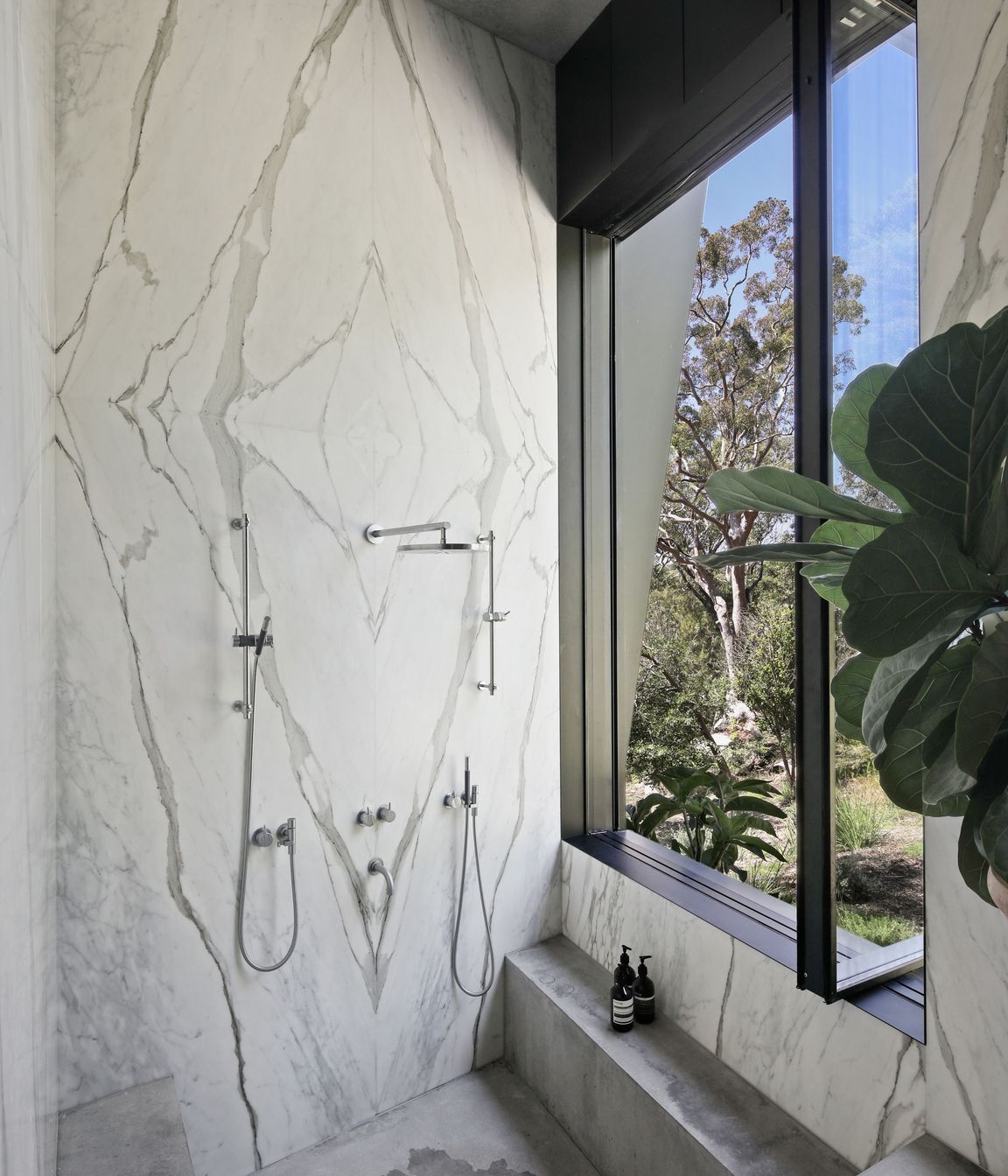 25NeerimRoadCastleCoveHighBathroom4.jpg