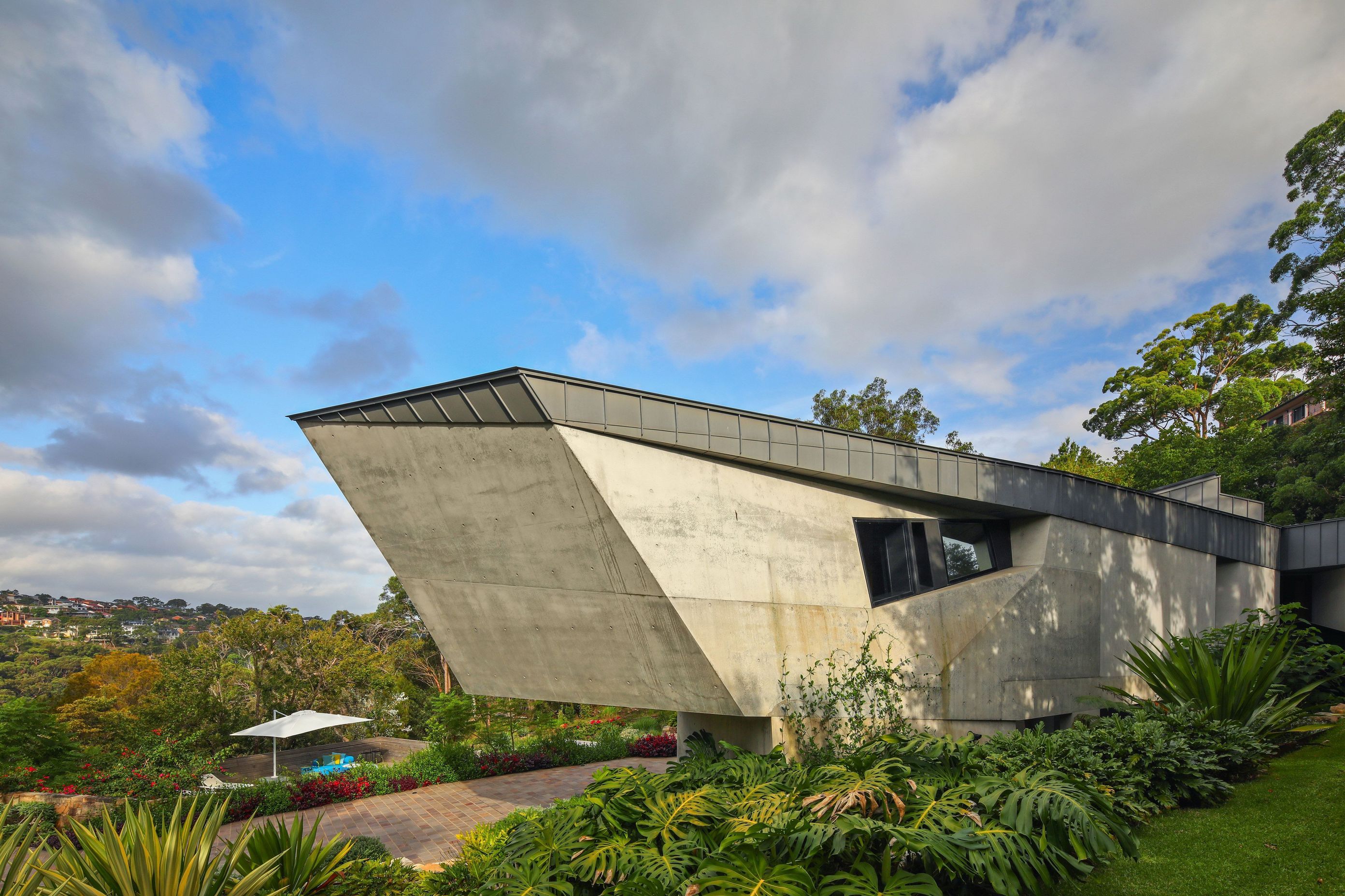 25NeerimRoadCastleCoveHighExterior11.jpg