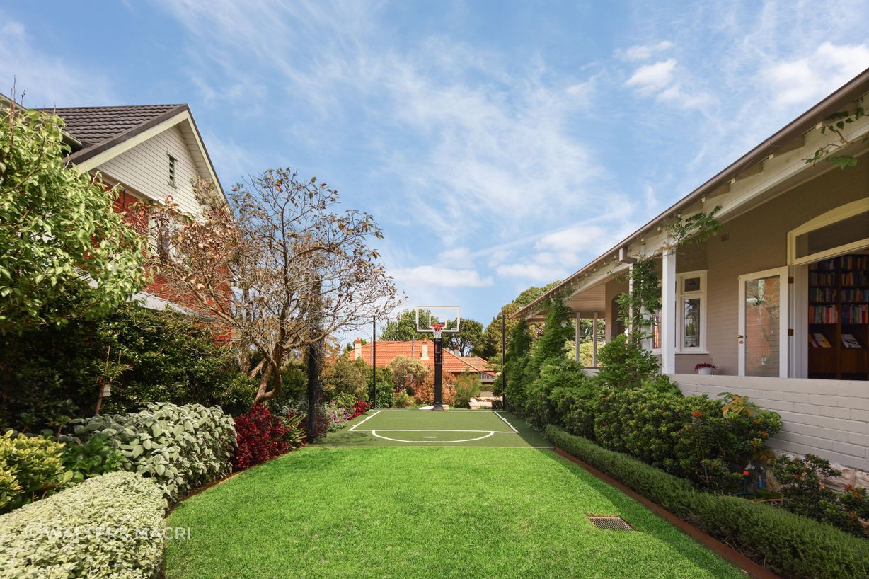 37GeorgeStreetGreenwichHighExterior1.jpg