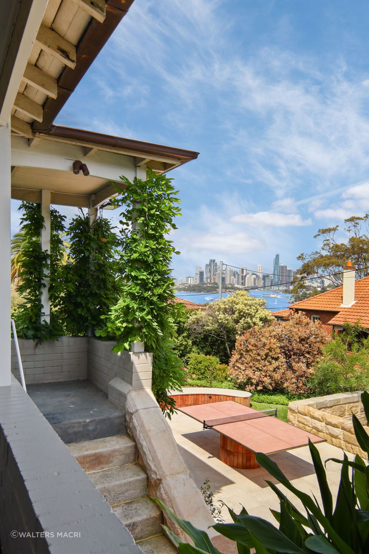 37GeorgeStreetGreenwichHighExterior4-v3.jpg