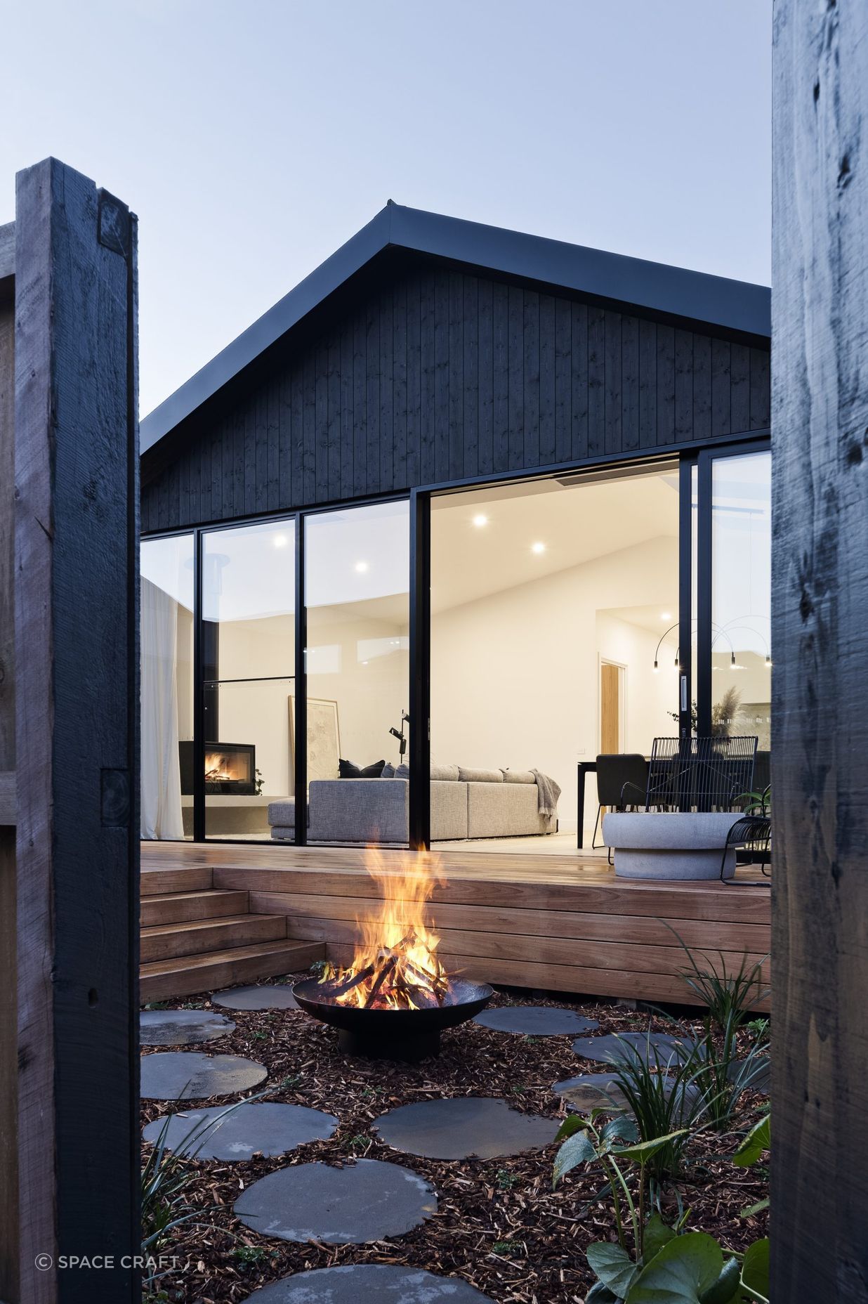 Thornbury, VIC (Axis i1000FS)