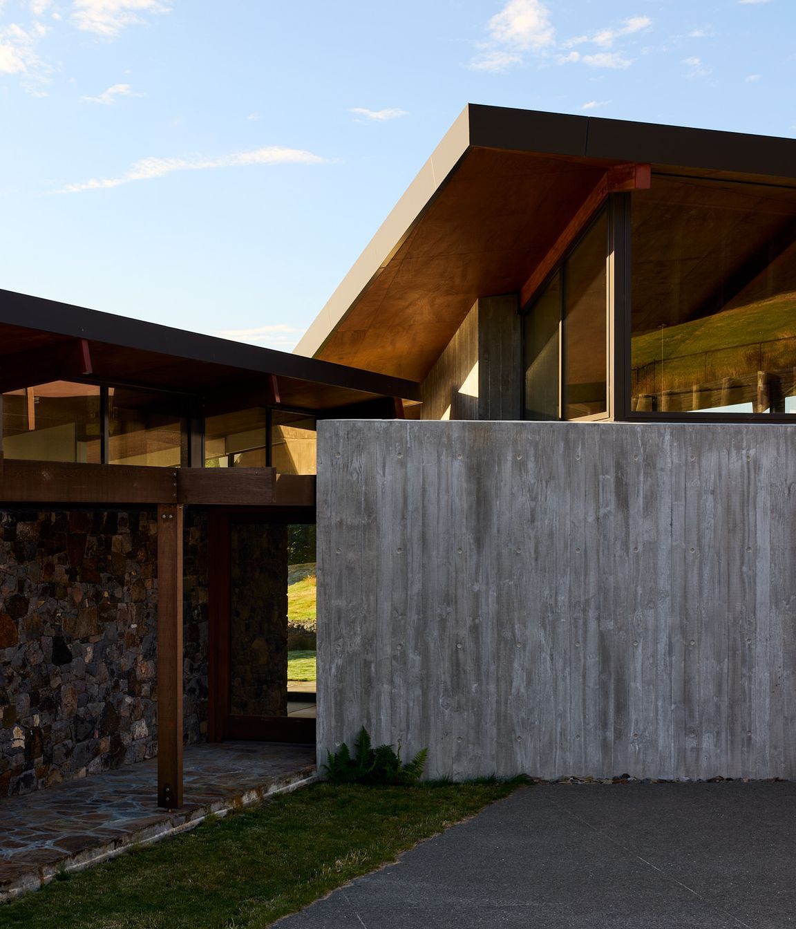 Redmund Spur House