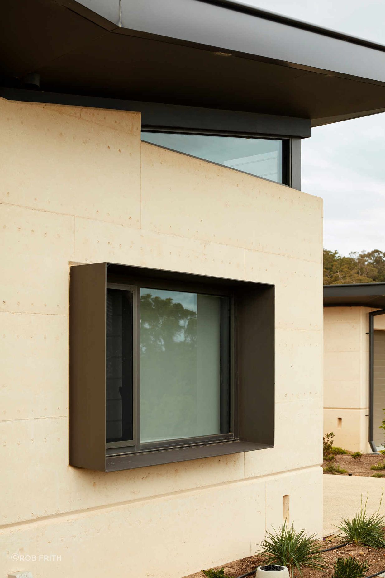 AX-H1600XXL-SS-Libbys-Retreat-Meelon-WA-Exterior-8.jpeg