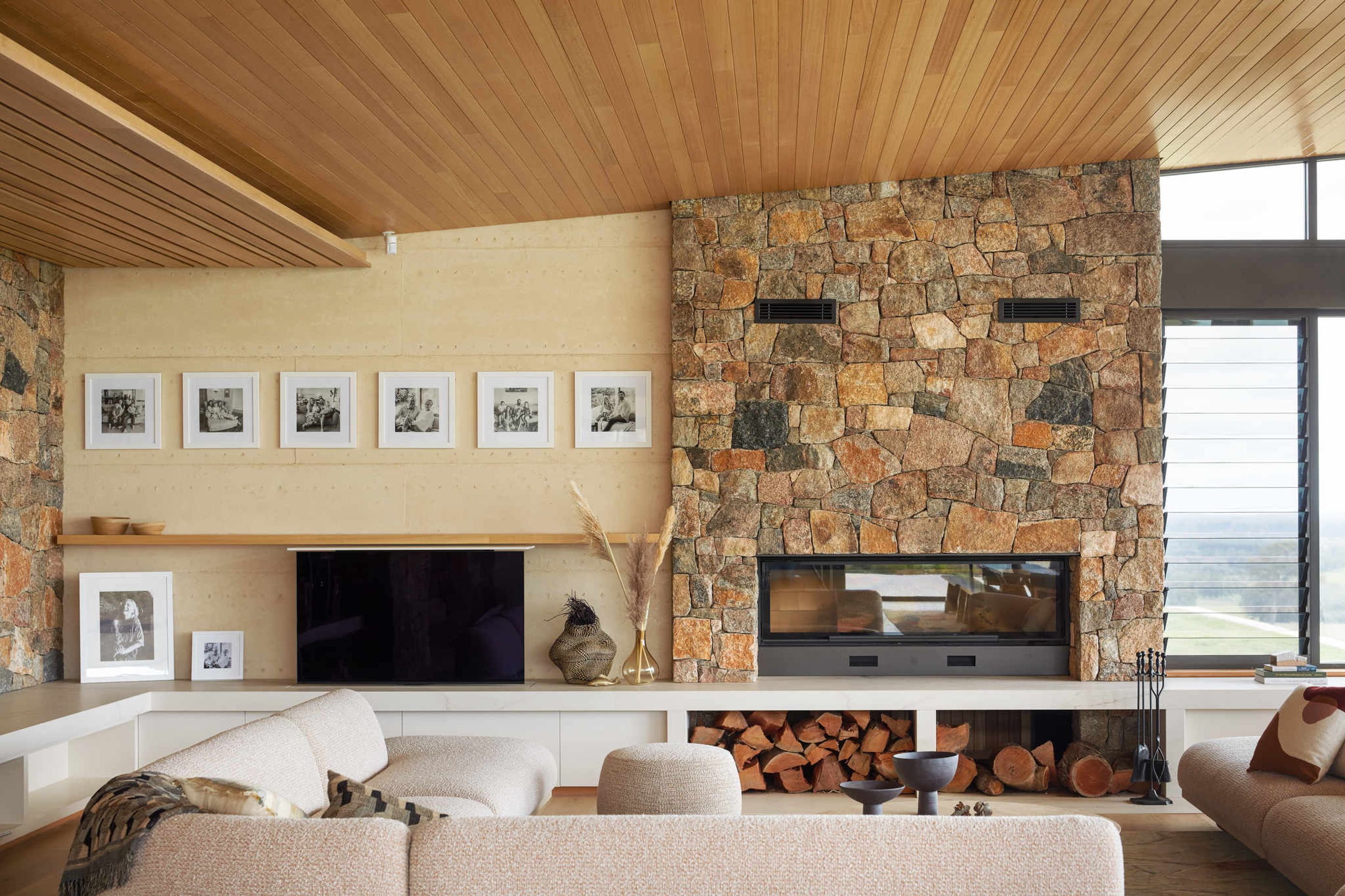 AX-H1600XXL-SS-Libbys-Retreat-Meelon-WA-Fireplace-1.jpeg