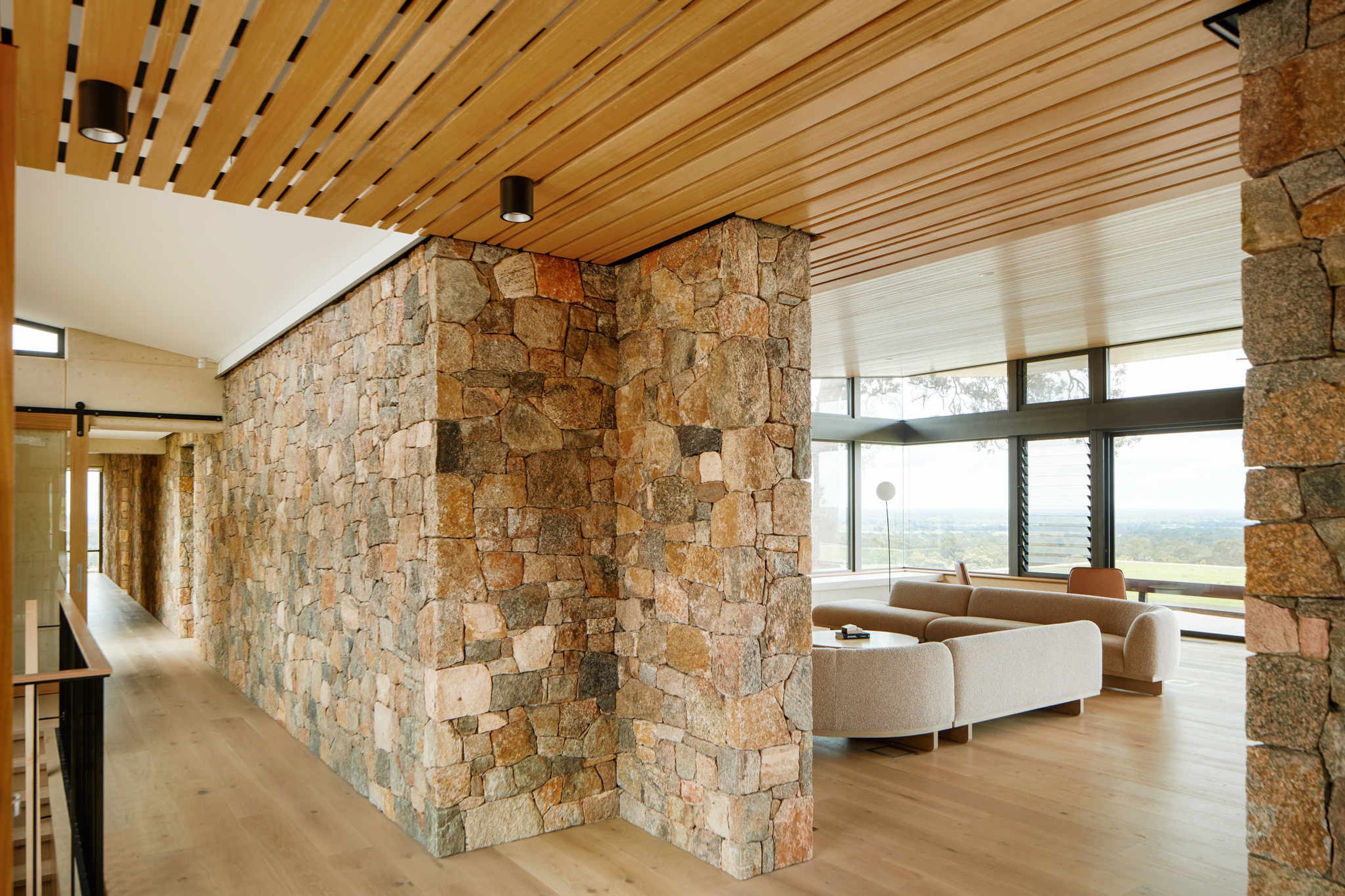 AX-H1600XXL-SS-Libbys-Retreat-Meelon-WA-Interior-1.jpeg