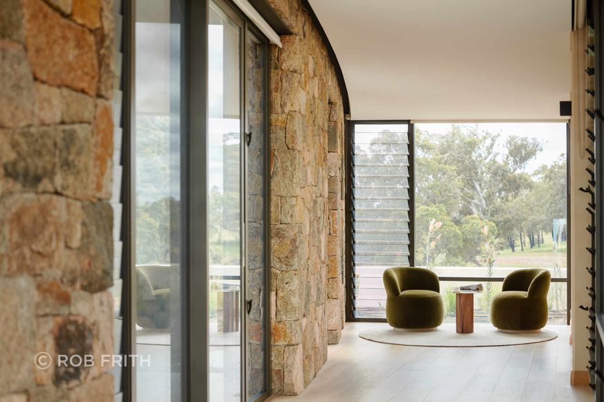 AX-H1600XXL-SS-Libbys-Retreat-Meelon-WA-Interior-3.jpeg