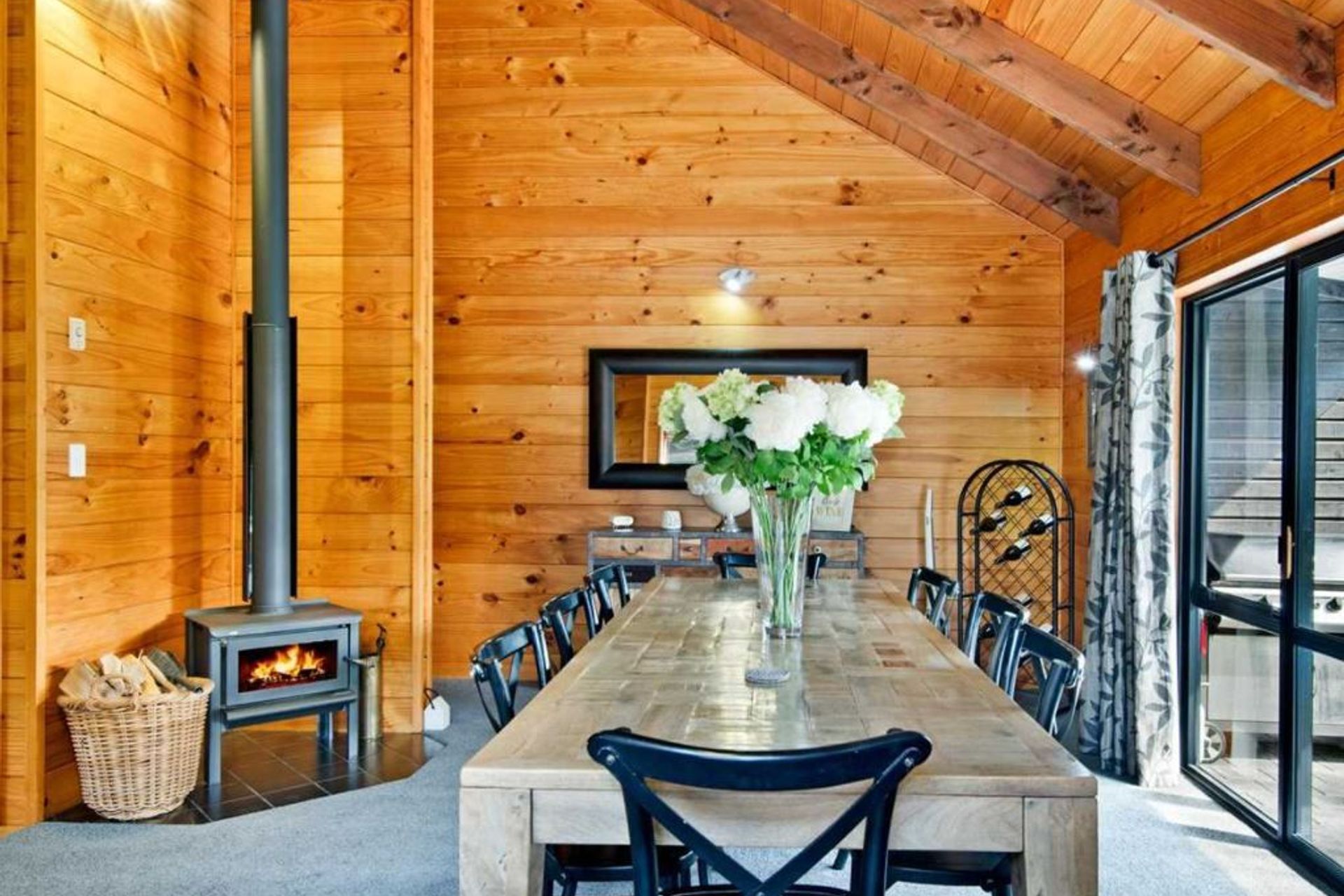 Masport R3000 Leg   Photo Credit: Harcourts