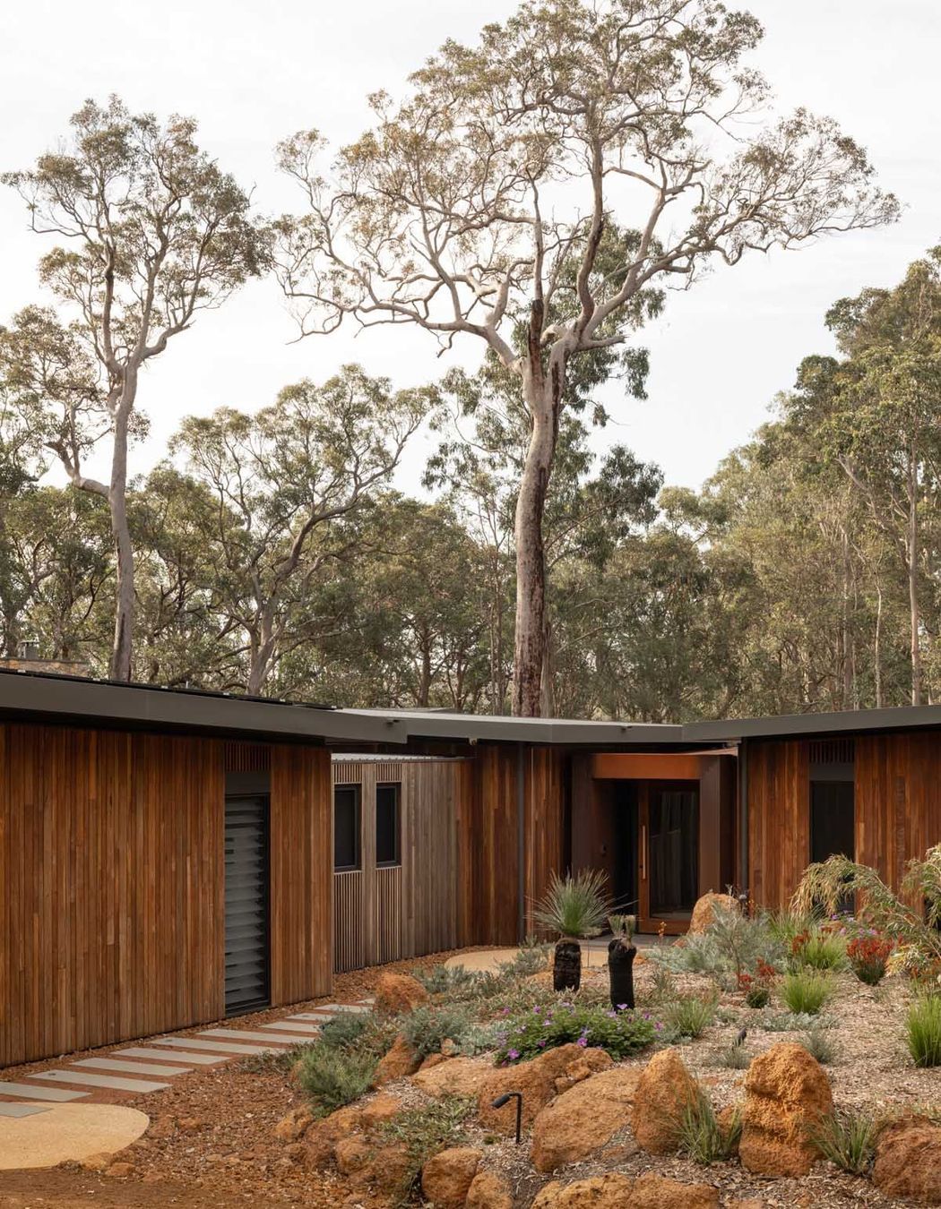 Axis-H1400-Treehouse-Margaret-River-WA-Exterior-5.jpeg