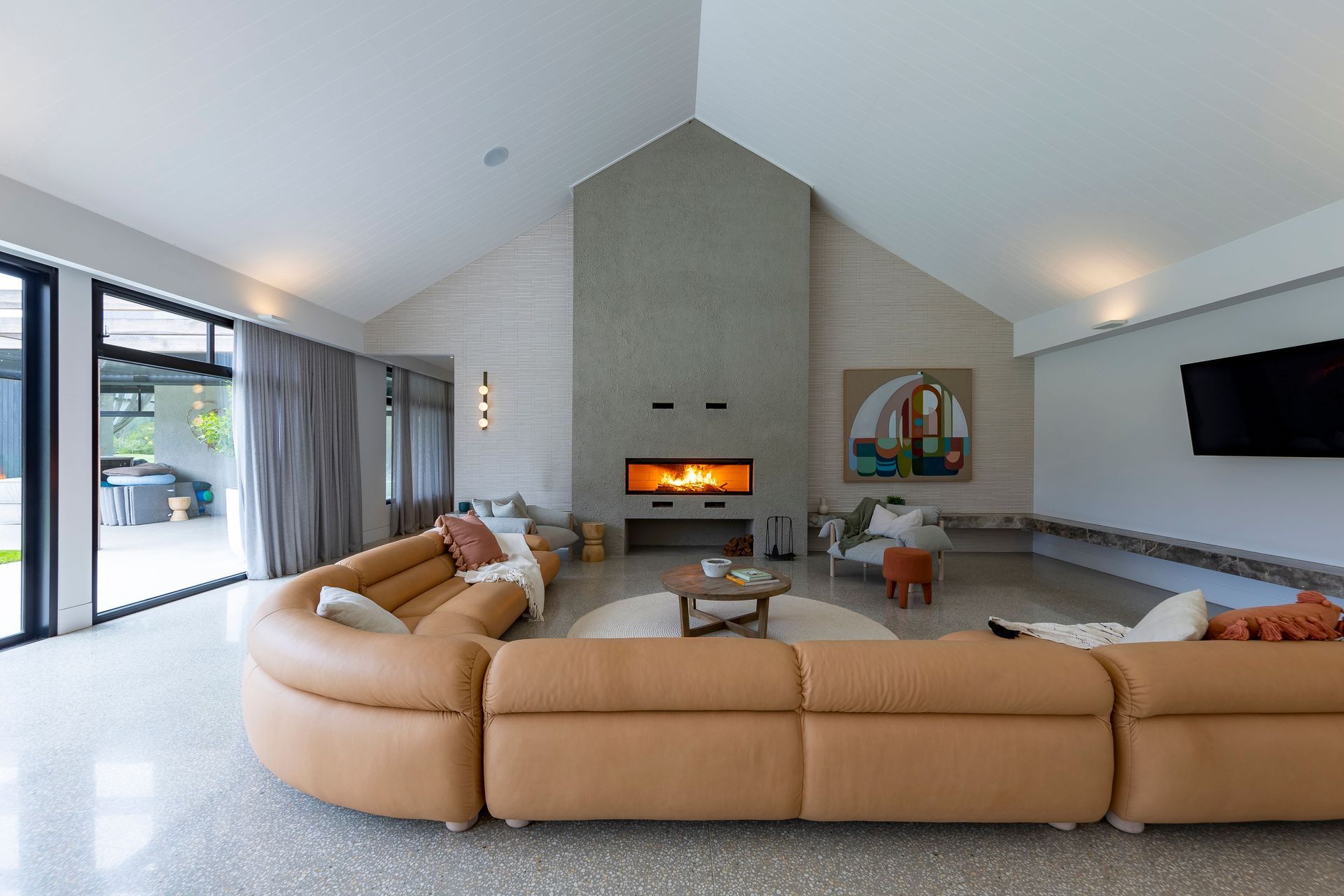 The Axis H1600XXL is the largest wood fireplace in the southern-hemisphere, sure to be a feature in any home