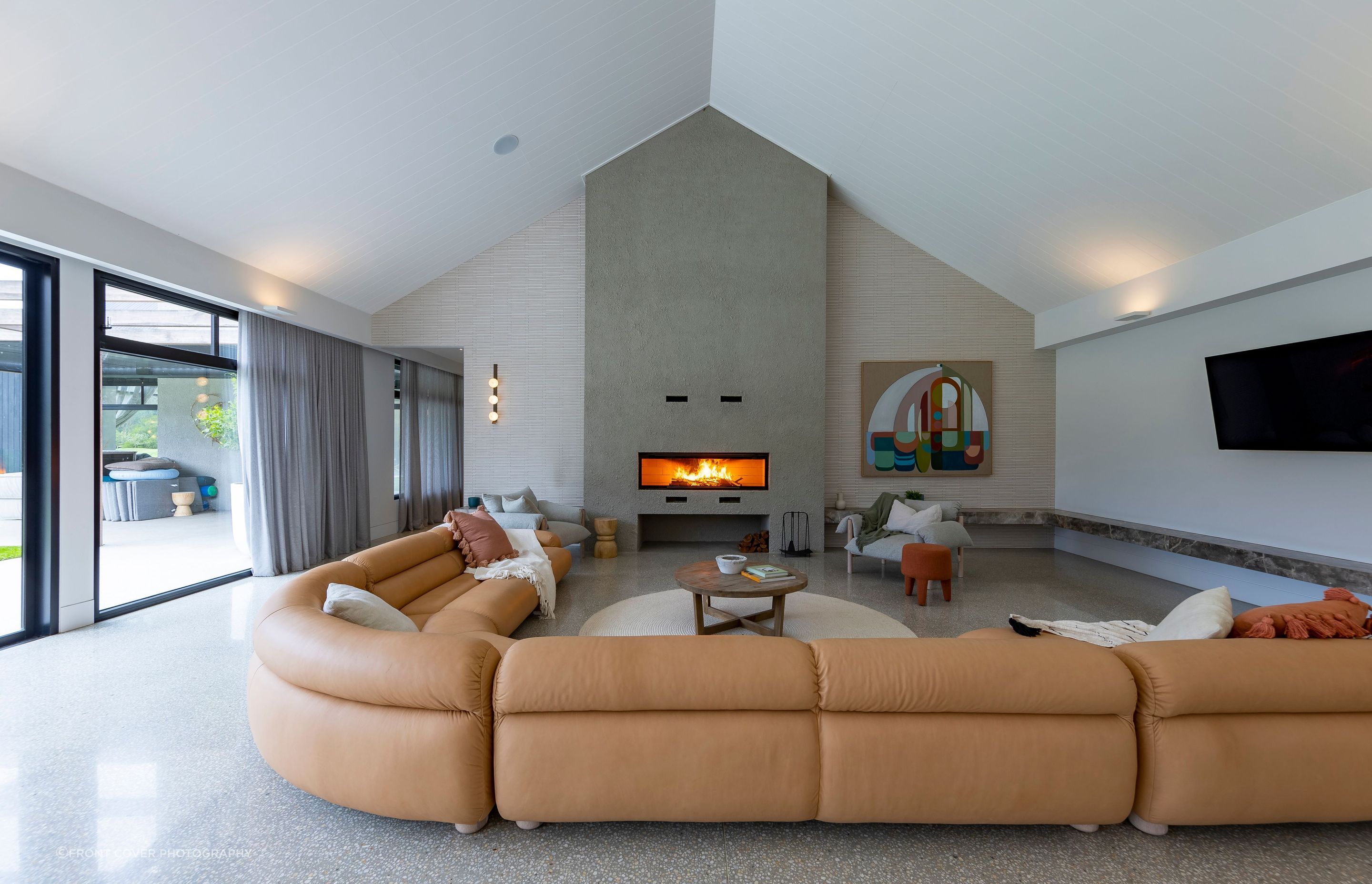 The Axis H1600XXL is the largest wood fireplace in the southern-hemisphere, sure to be a feature in any home