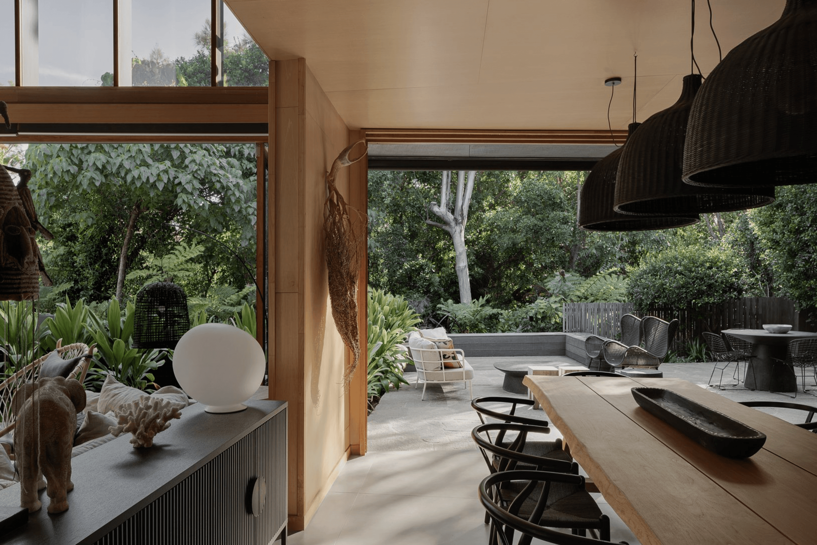 Axis-i1000FS-DS-Cottonwood-QLD-Interior-3.png