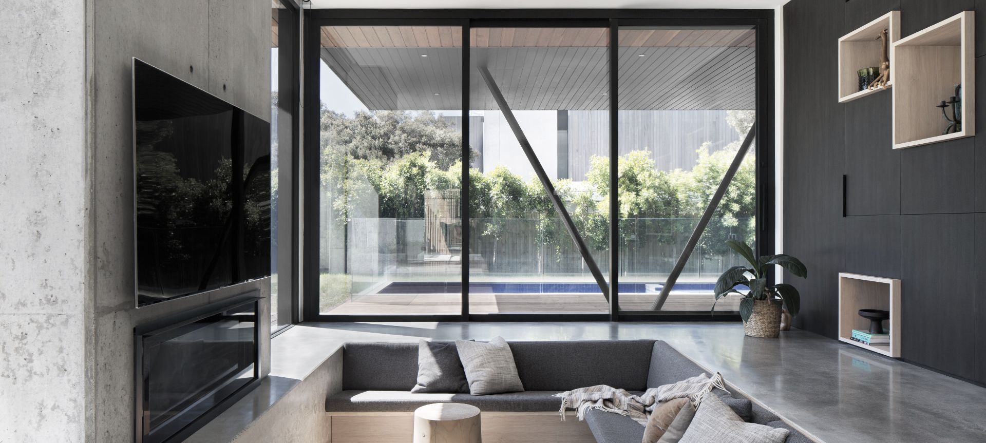 Robinson Beach House Portsea 2017 banner