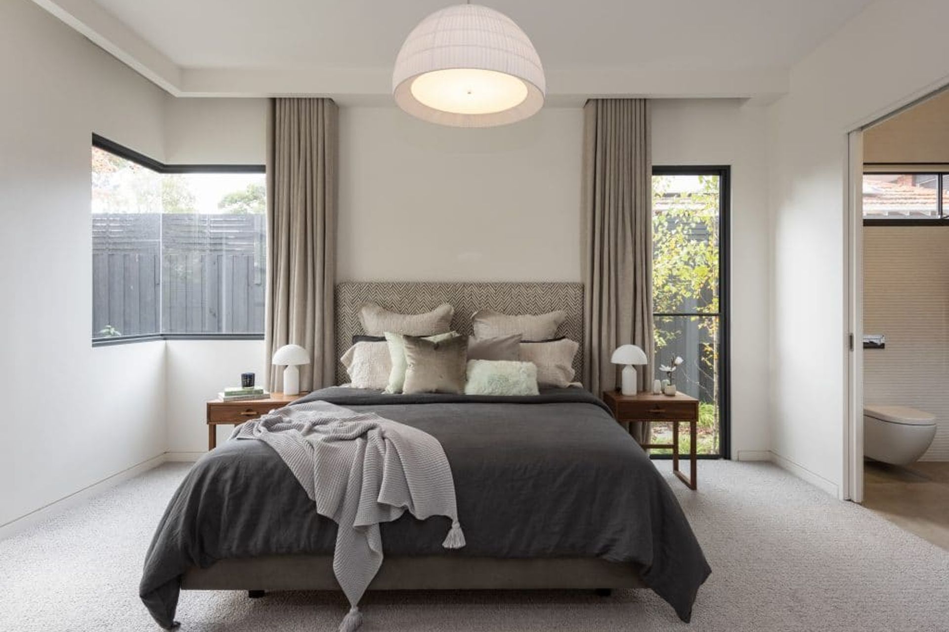 Bespoke Oasis