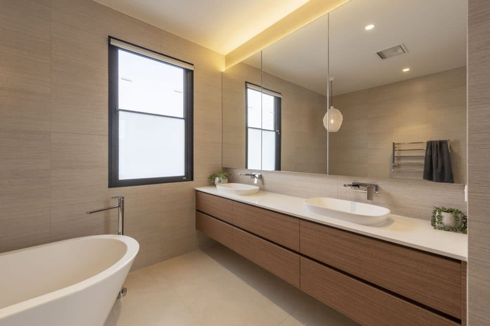 Bespoke Oasis