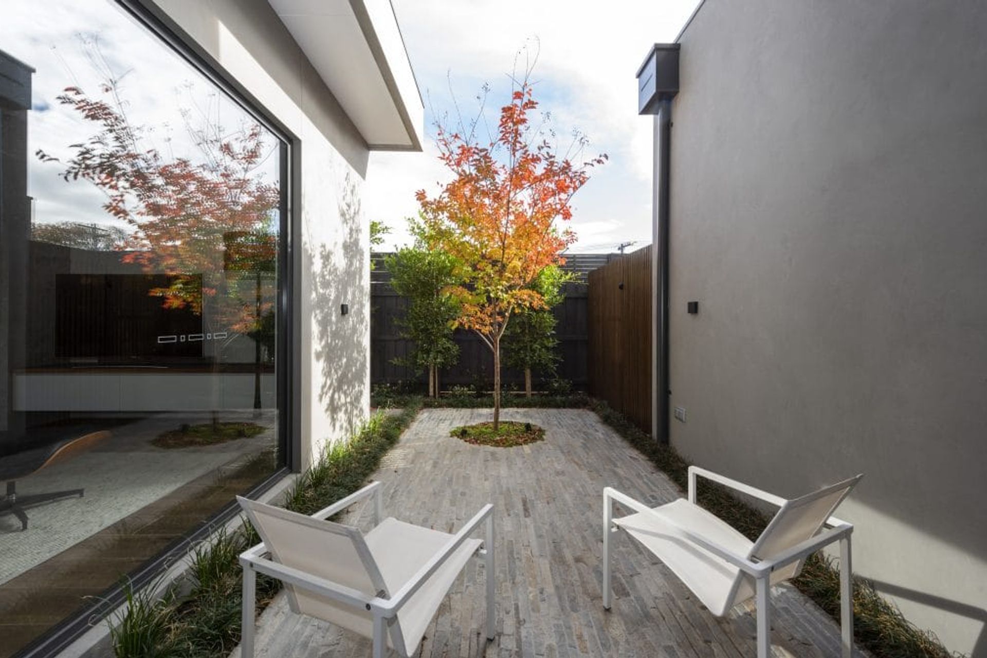 Bespoke Oasis