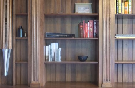 Custom Furniture - Arts
& Crafts Home