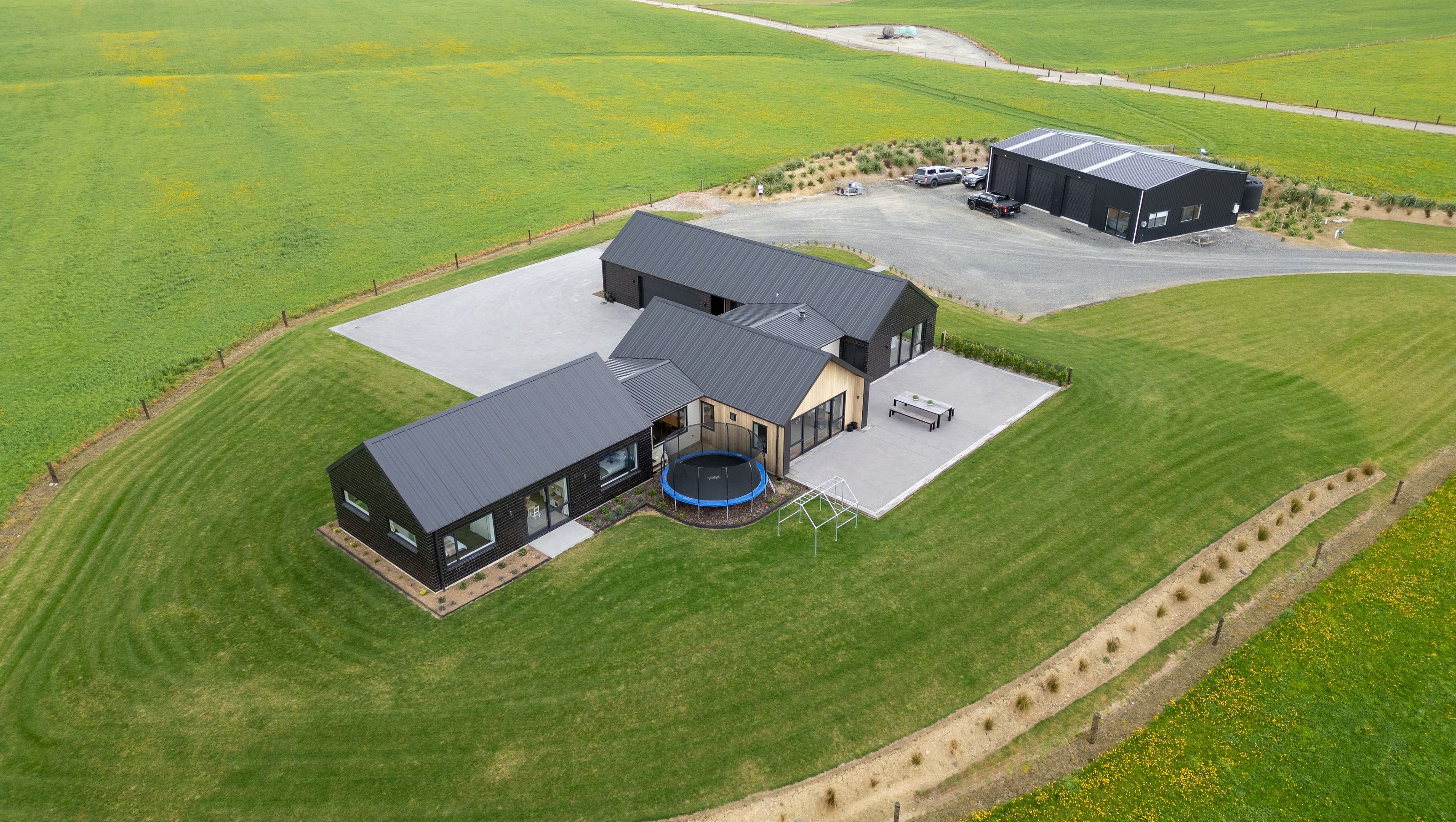Waimumu Residence