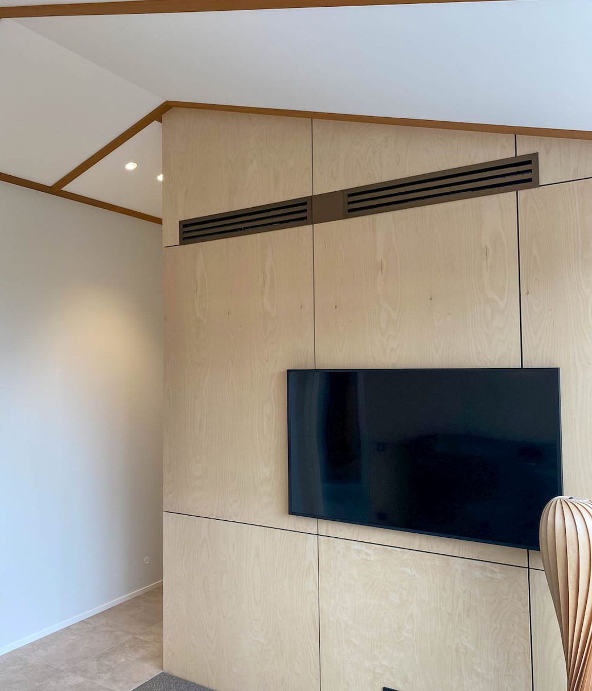 A Ducted Heating System was installed to economically heat different areas of the home.