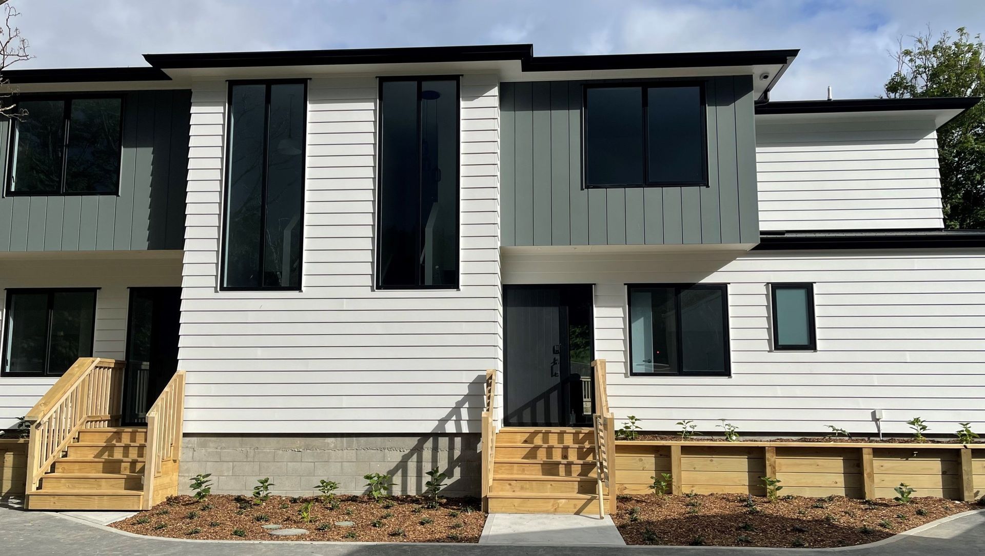 Townhouse Development Features Next-Generation Hot Water Heat Pump Technology banner