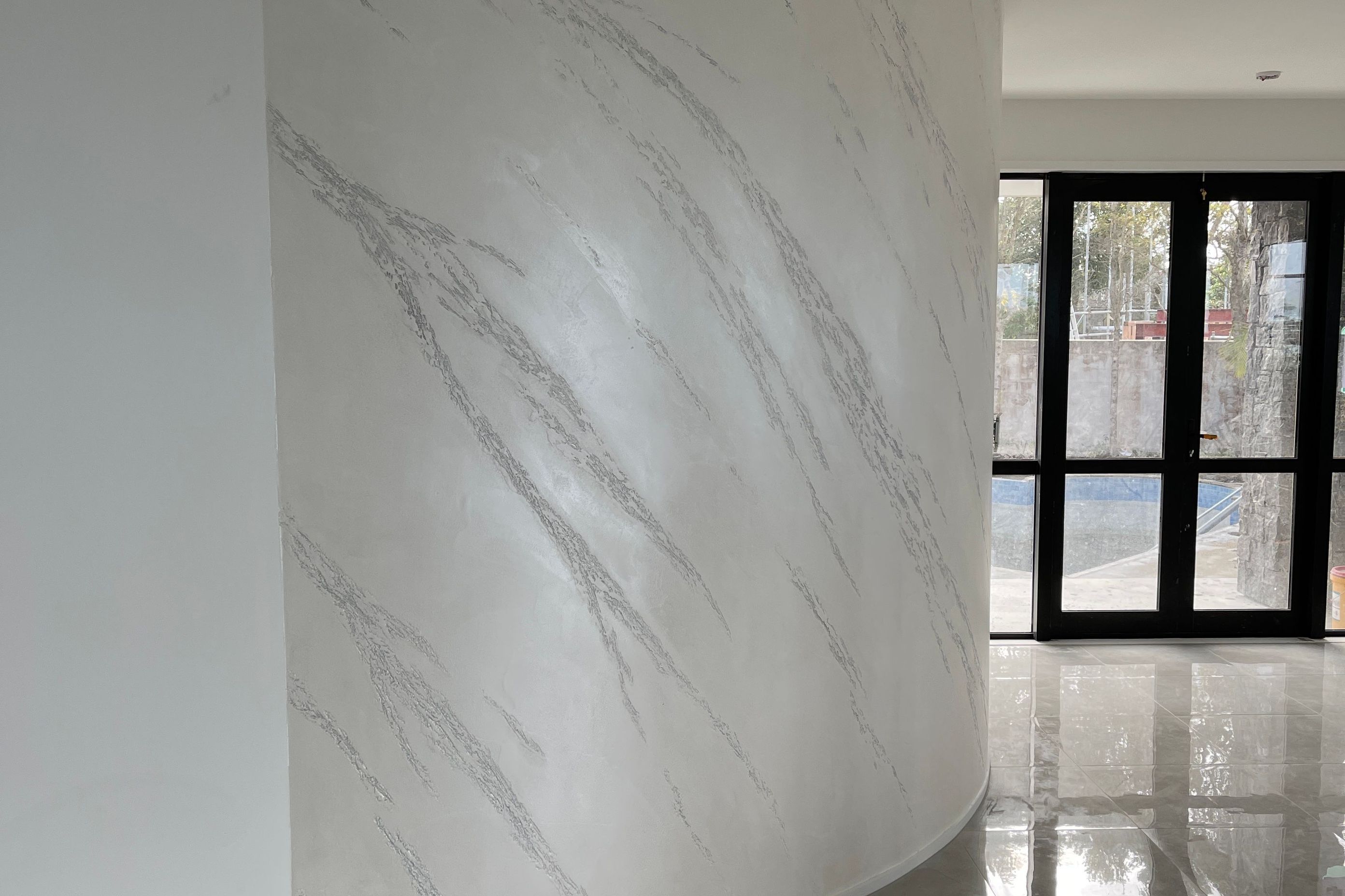 Curved Wall, Split Stone