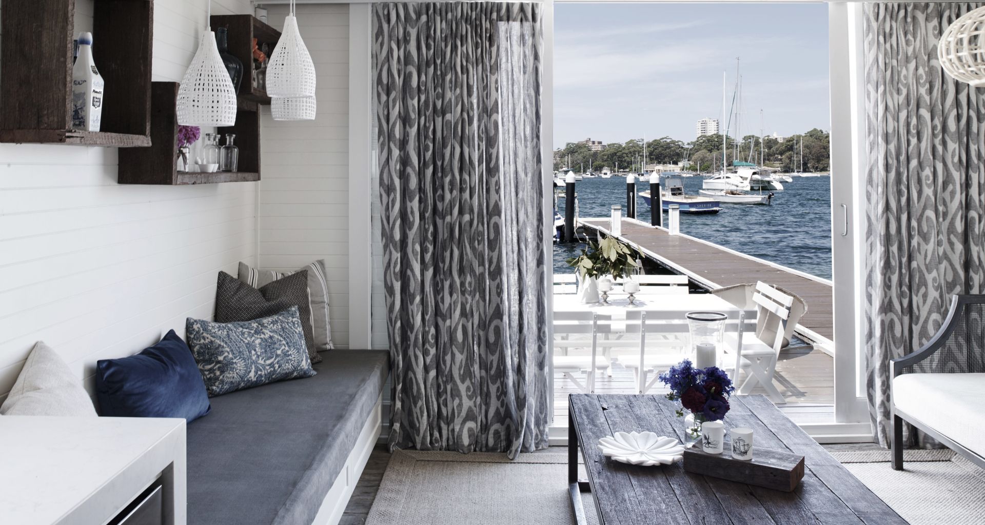Boathouse banner
