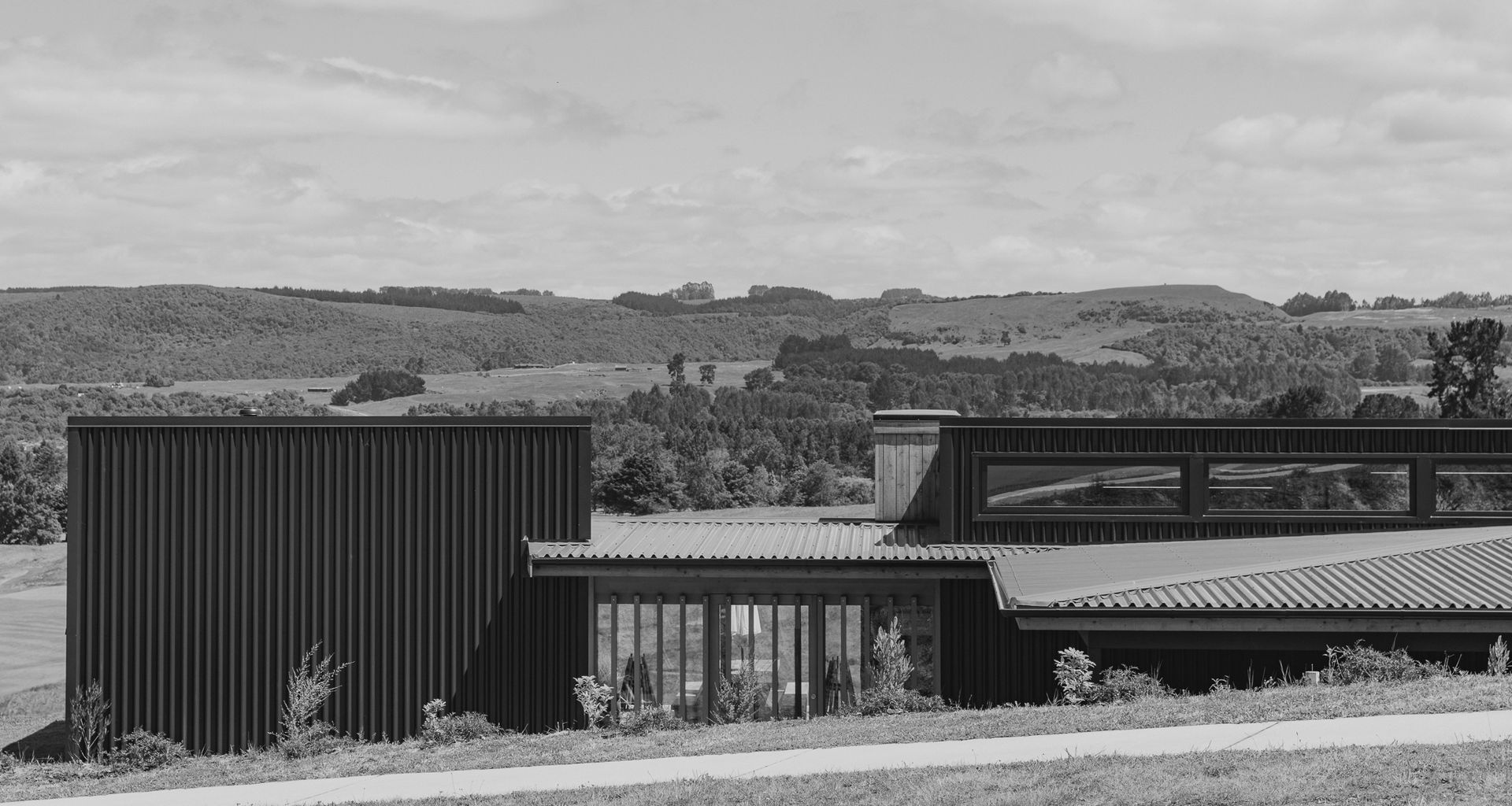 Kinloch Bridge House banner