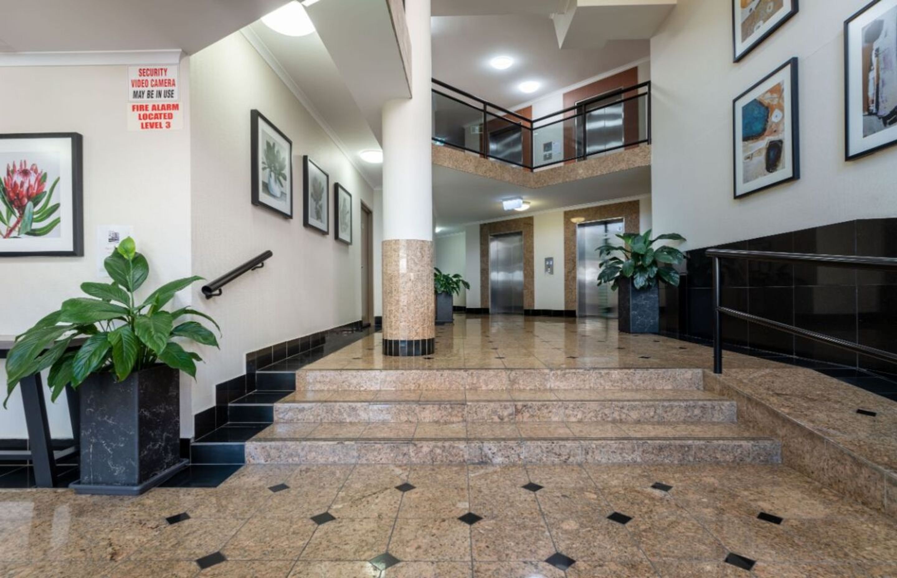L1030846-HDR.jpg