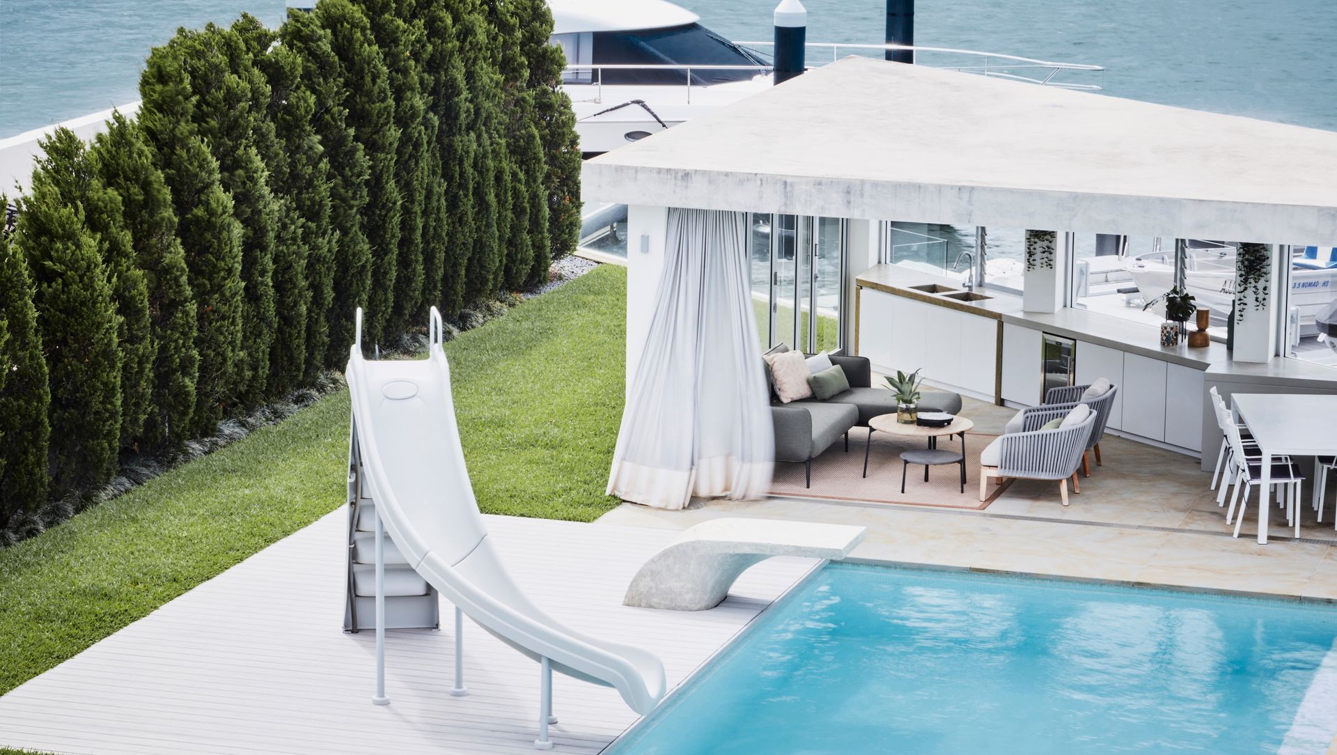 Summer House banner