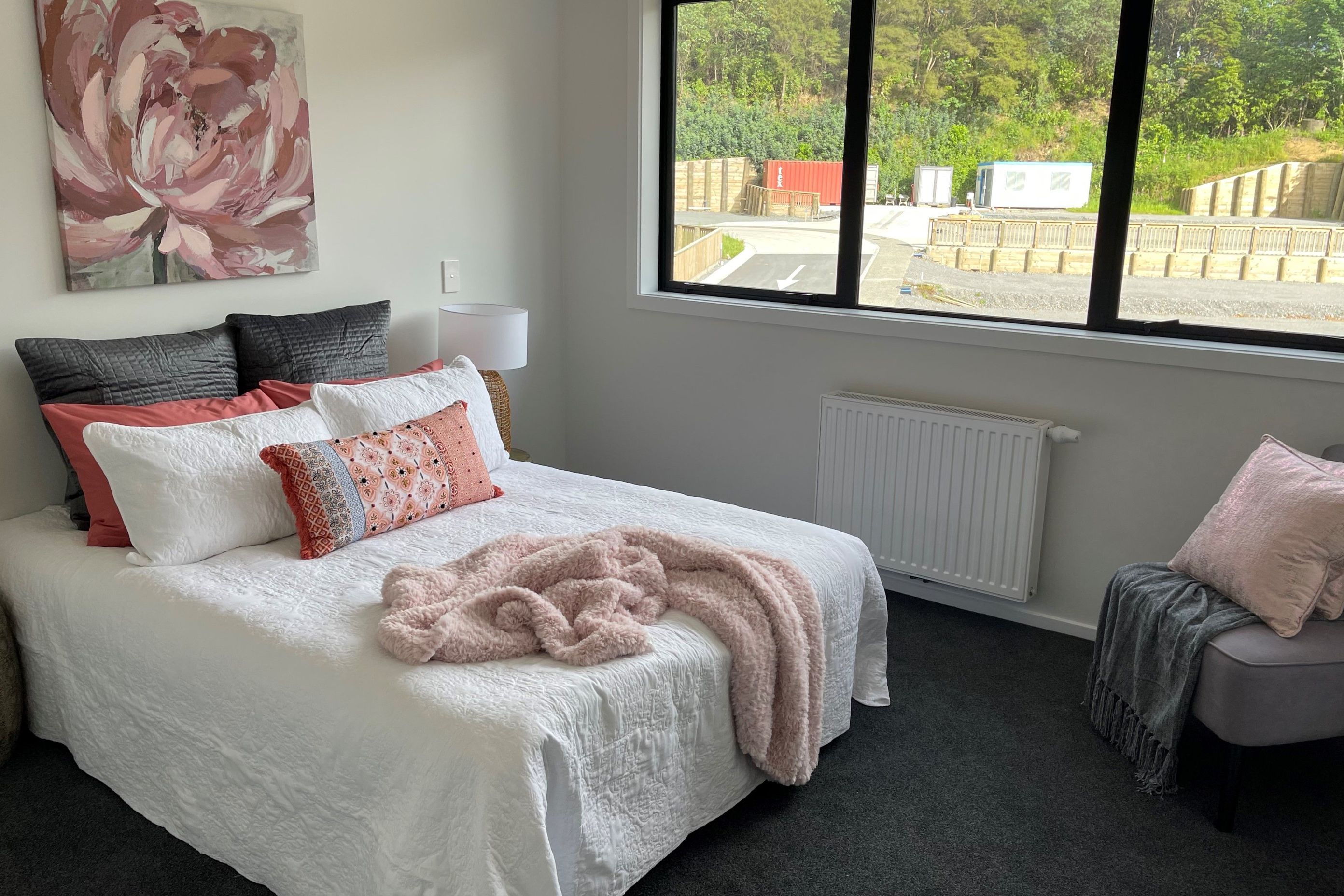 Pink-bedroom-v5.jpeg